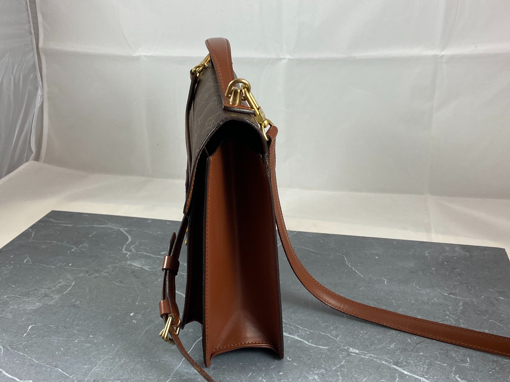 Louis Vuitton Monceau 28 Monogram Canvas