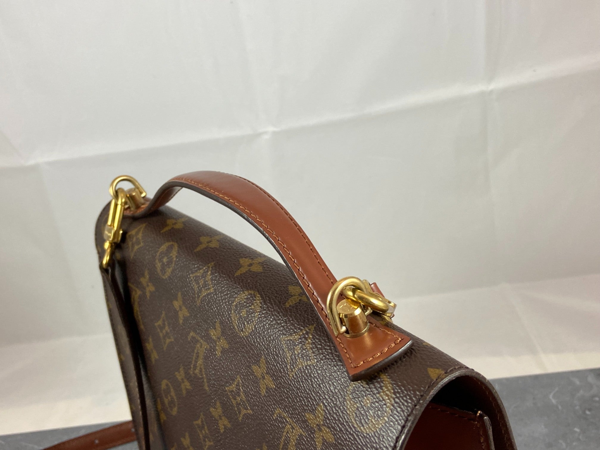 Louis Vuitton Monceau 28 Monogram Canvas