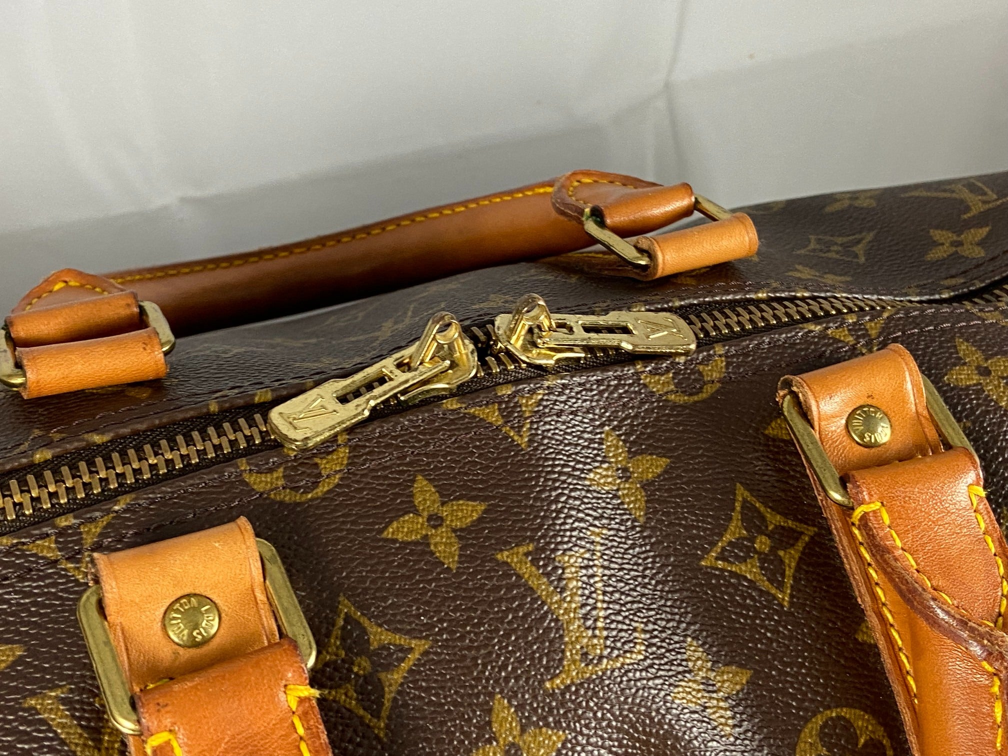Louis Vuitton Keepall 55 Bandoulière Monogram Canvas