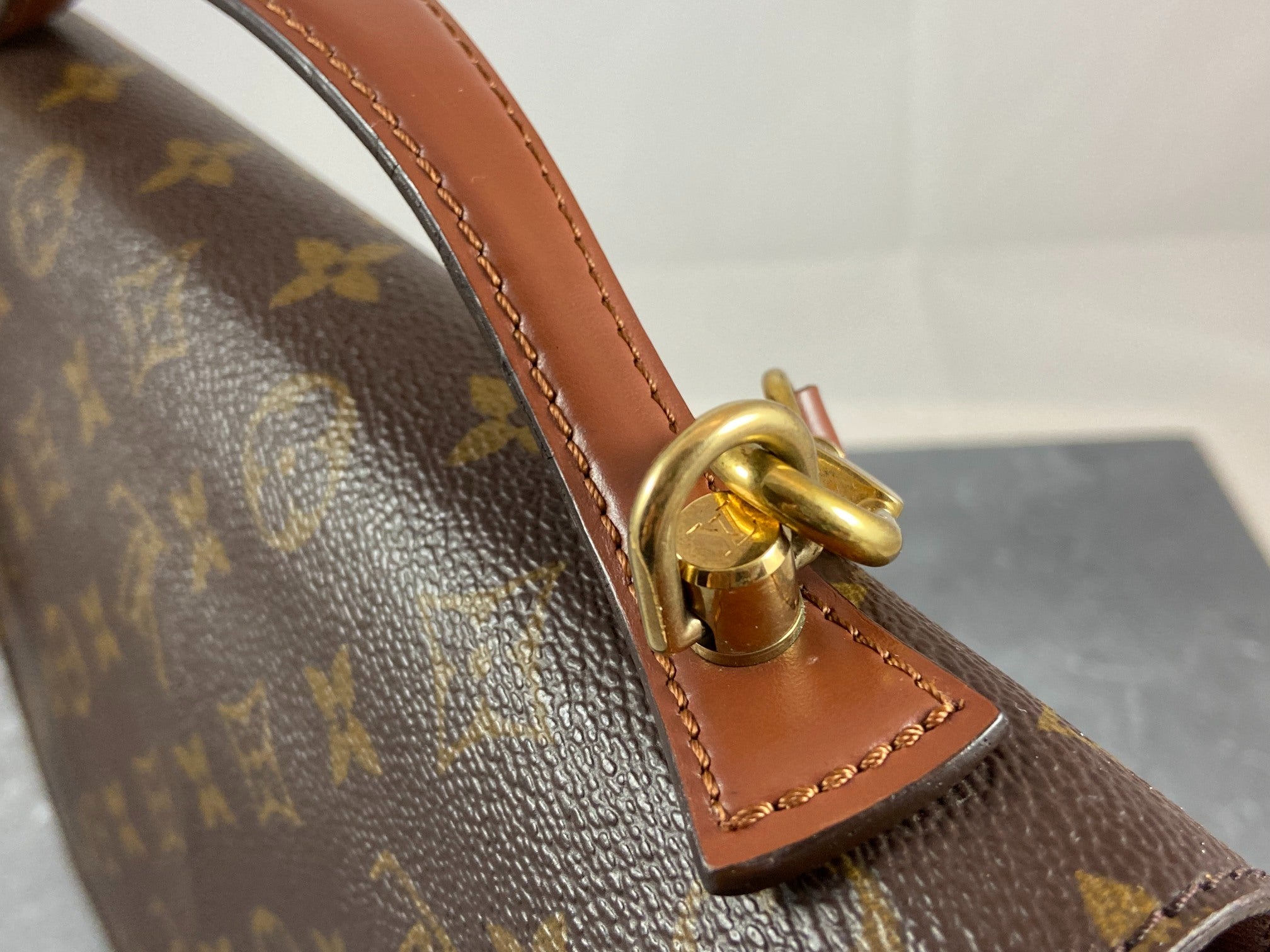 Louis Vuitton Monceau 28 Monogram Canvas