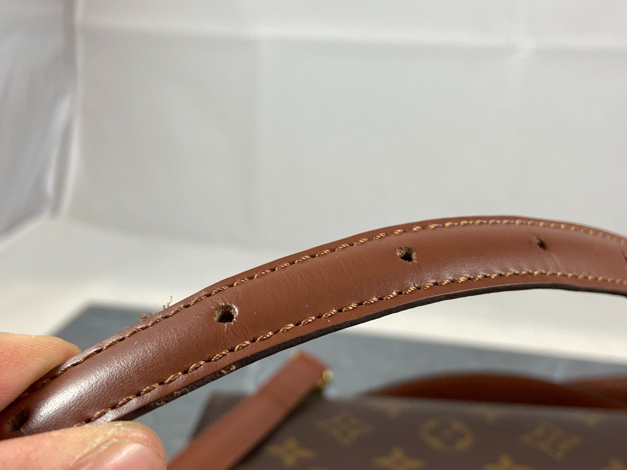 Louis Vuitton Monceau 28 Monogram Canvas