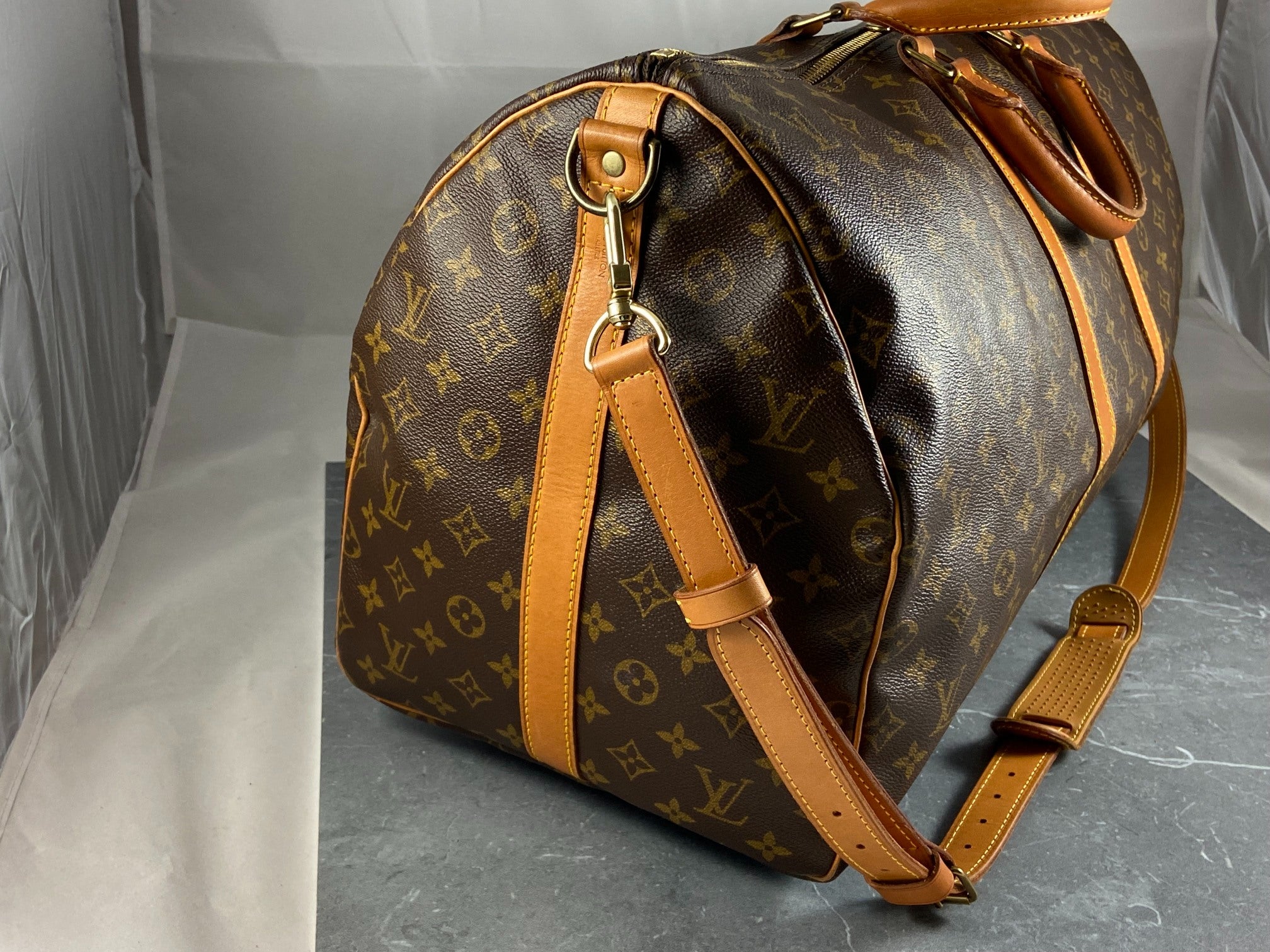 Louis Vuitton Keepall 55 Bandoulière Monogram Canvas
