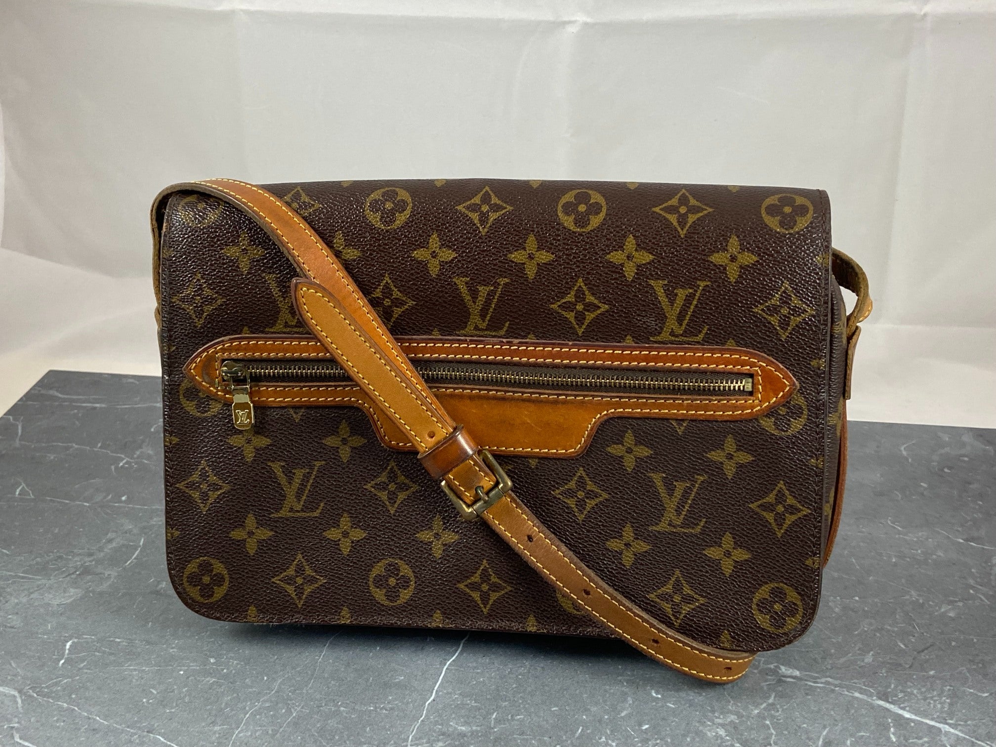 Louis Vuitton Saint Germain Shoulder Bag Monogram Canvas