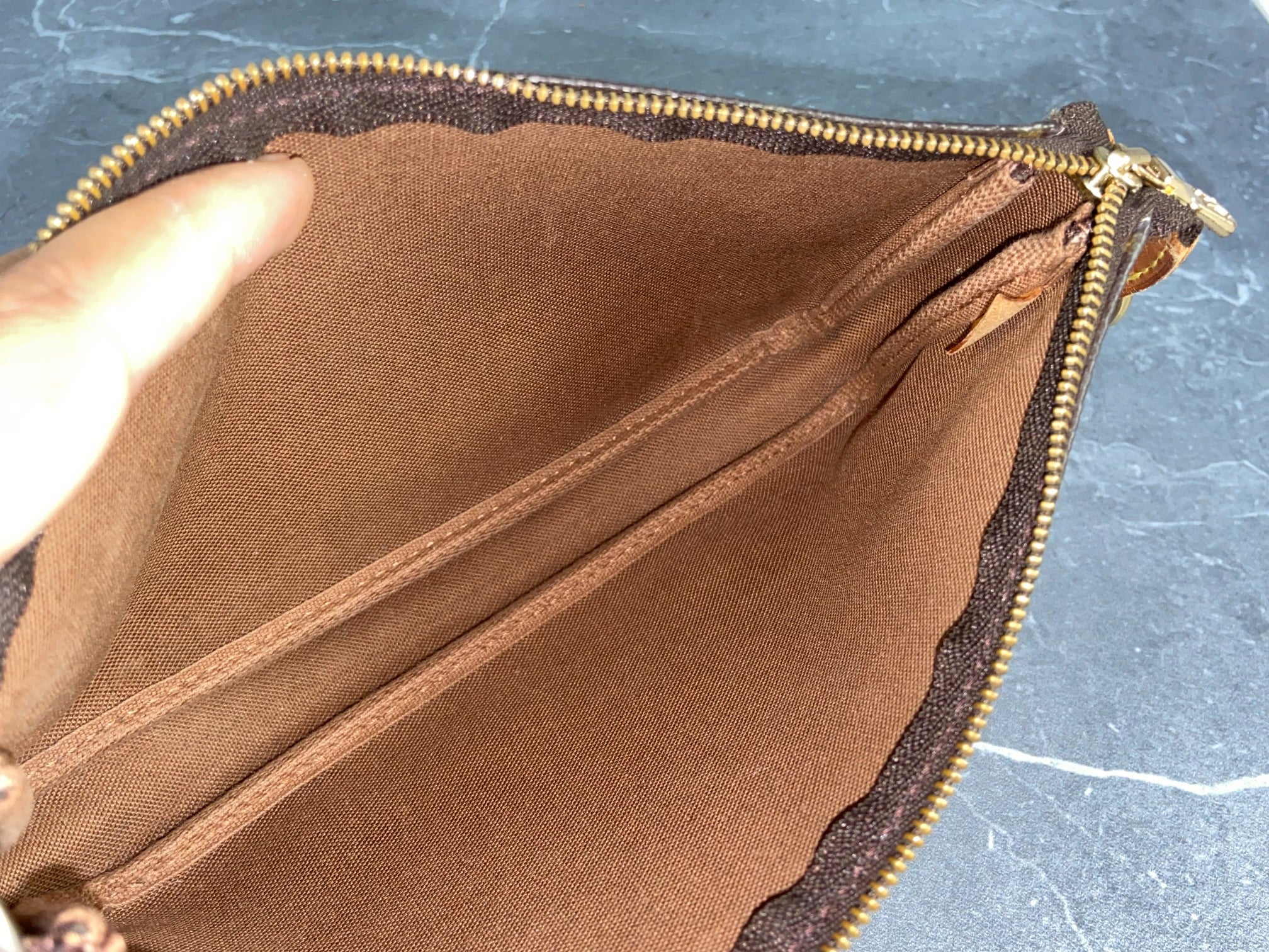 Louis Vuitton Pochette Accessoires Monogram Canvas