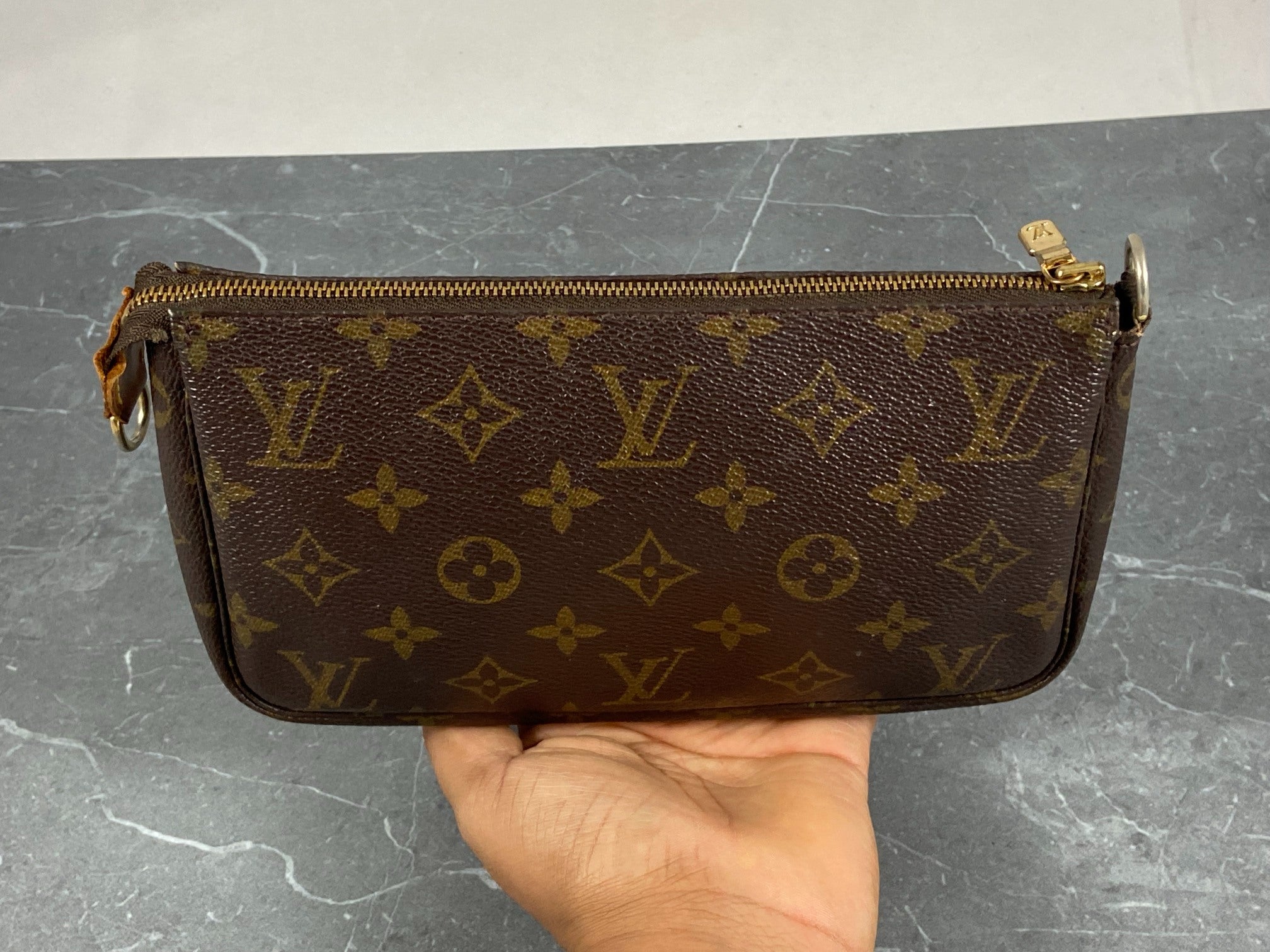 Louis Vuitton Pochette Accessoires Monogram Canvas