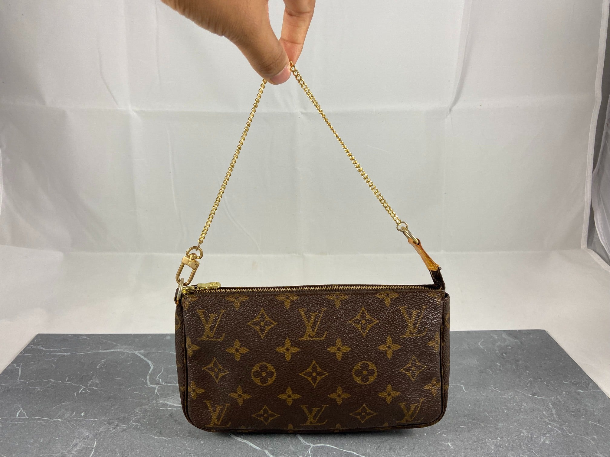 Louis Vuitton Pochette Accessoires Monogram Canvas