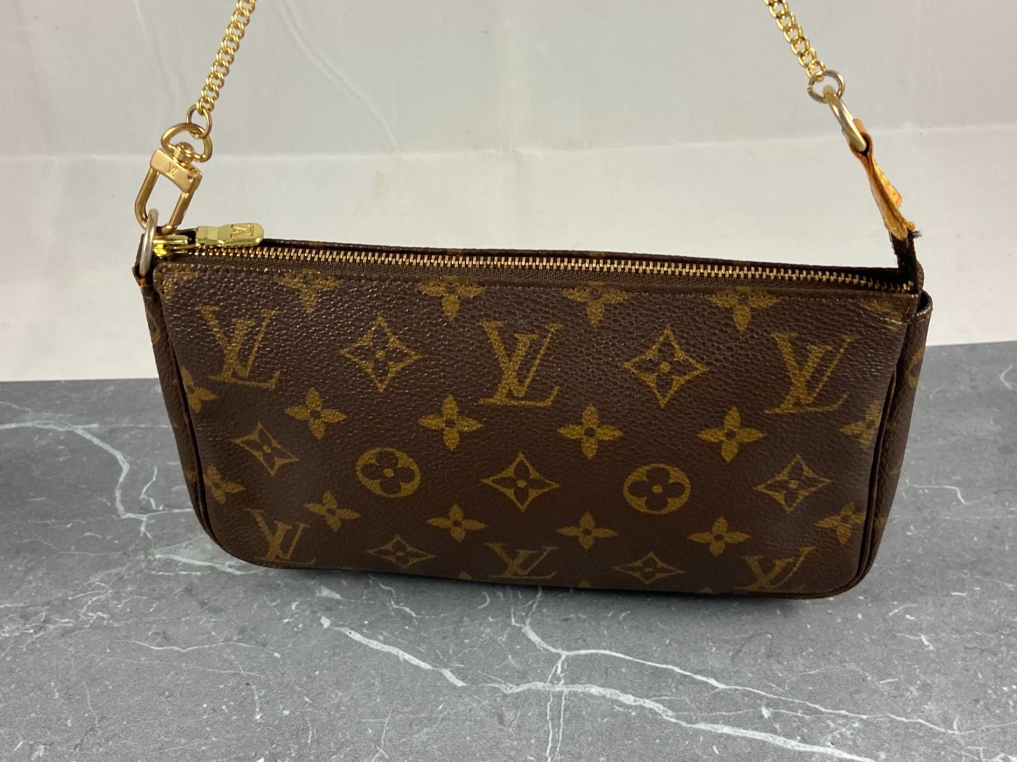 Louis Vuitton Pochette Accessoires Monogram Canvas