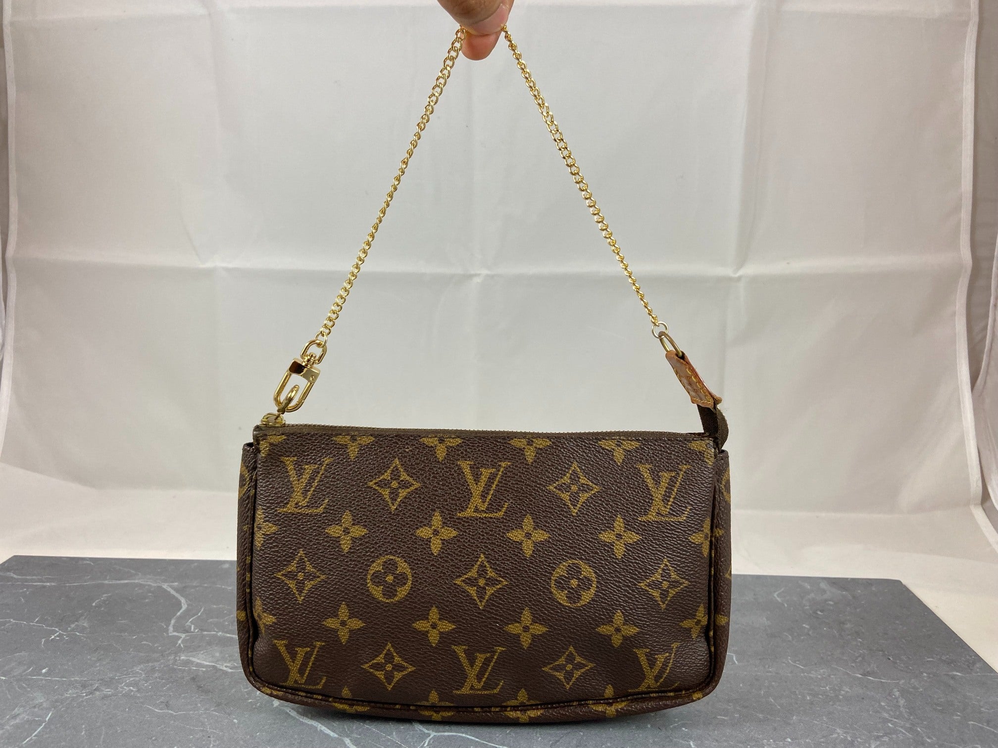 Louis Vuitton Pochette Accessoires Monogram Canvas