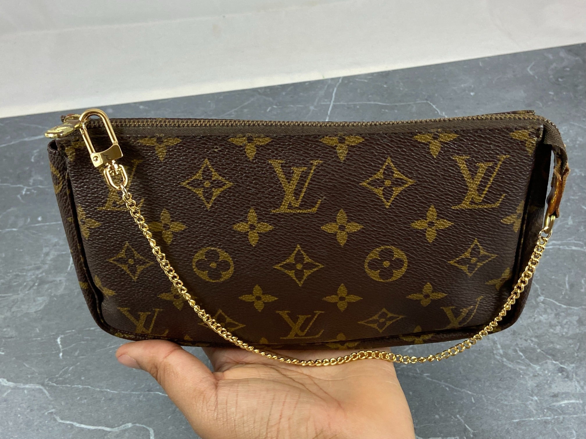 Louis Vuitton Pochette Accessoires Monogram Canvas