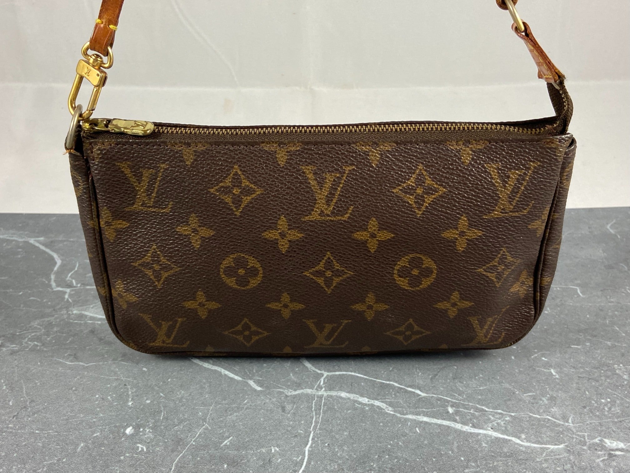 Louis Vuitton Pochette Accessoires Monogram Canvas