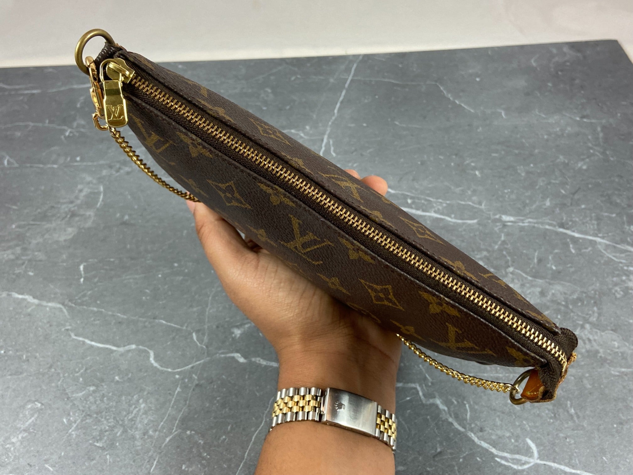 Louis Vuitton Pochette Accessoires Monogram Canvas