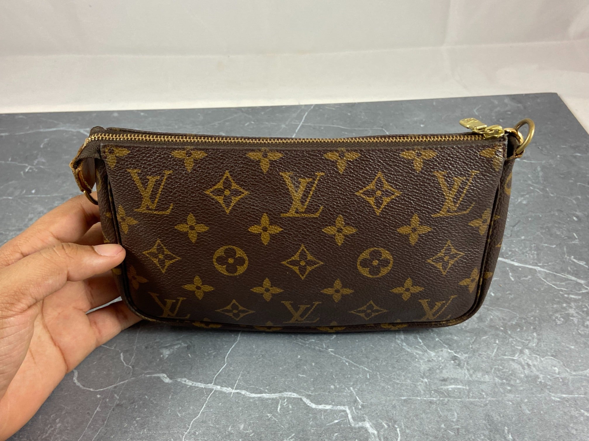 Louis Vuitton Pochette Accessoires Monogram Canvas
