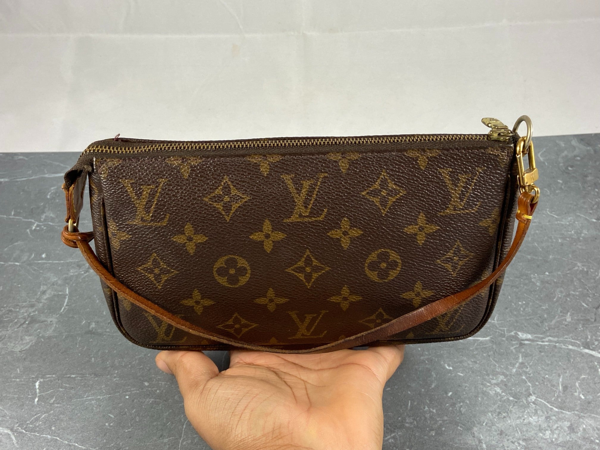 Louis Vuitton Pochette Accessoires Monogram Canvas