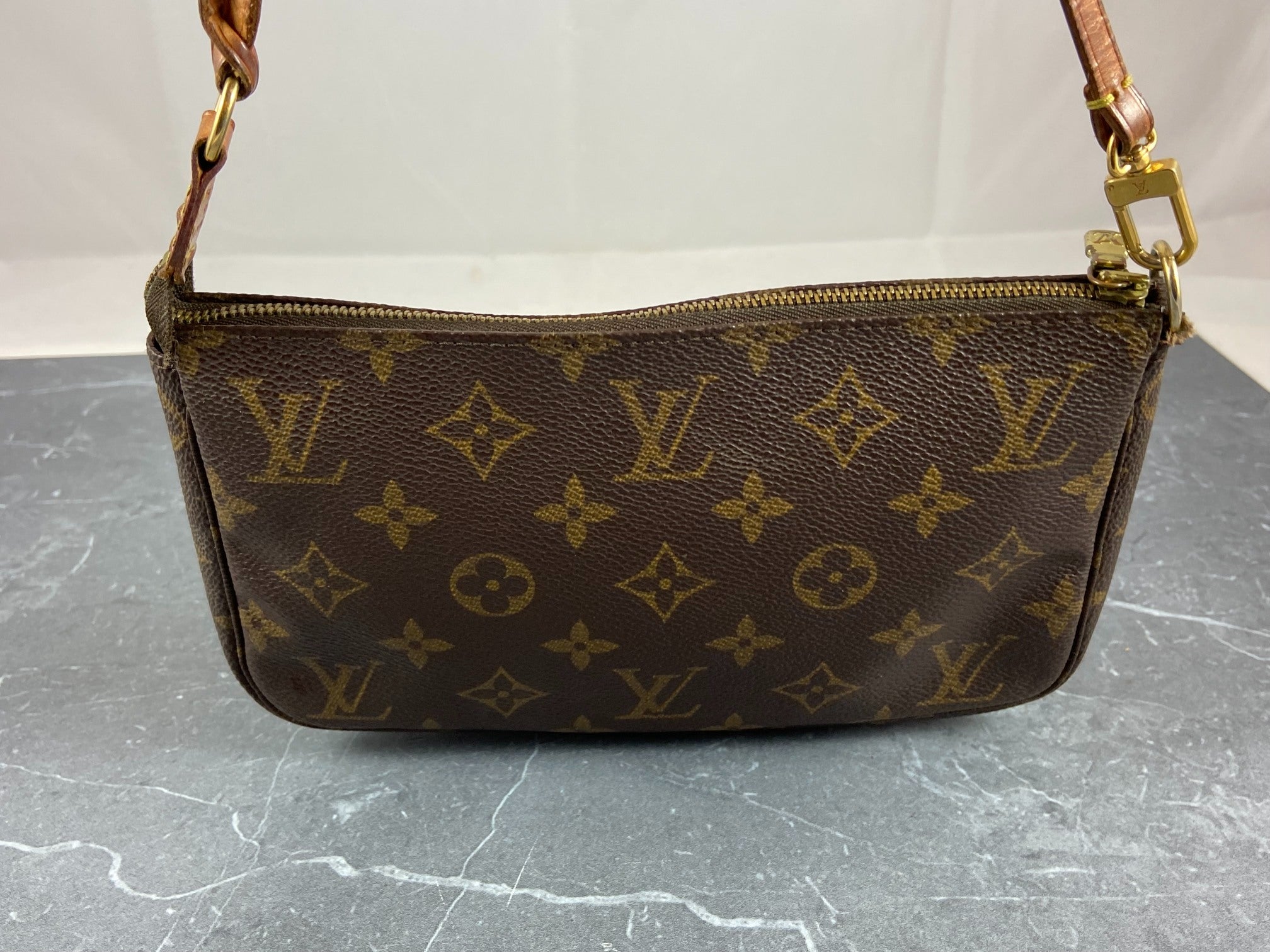 Louis Vuitton Pochette Accessoires Monogram Canvas