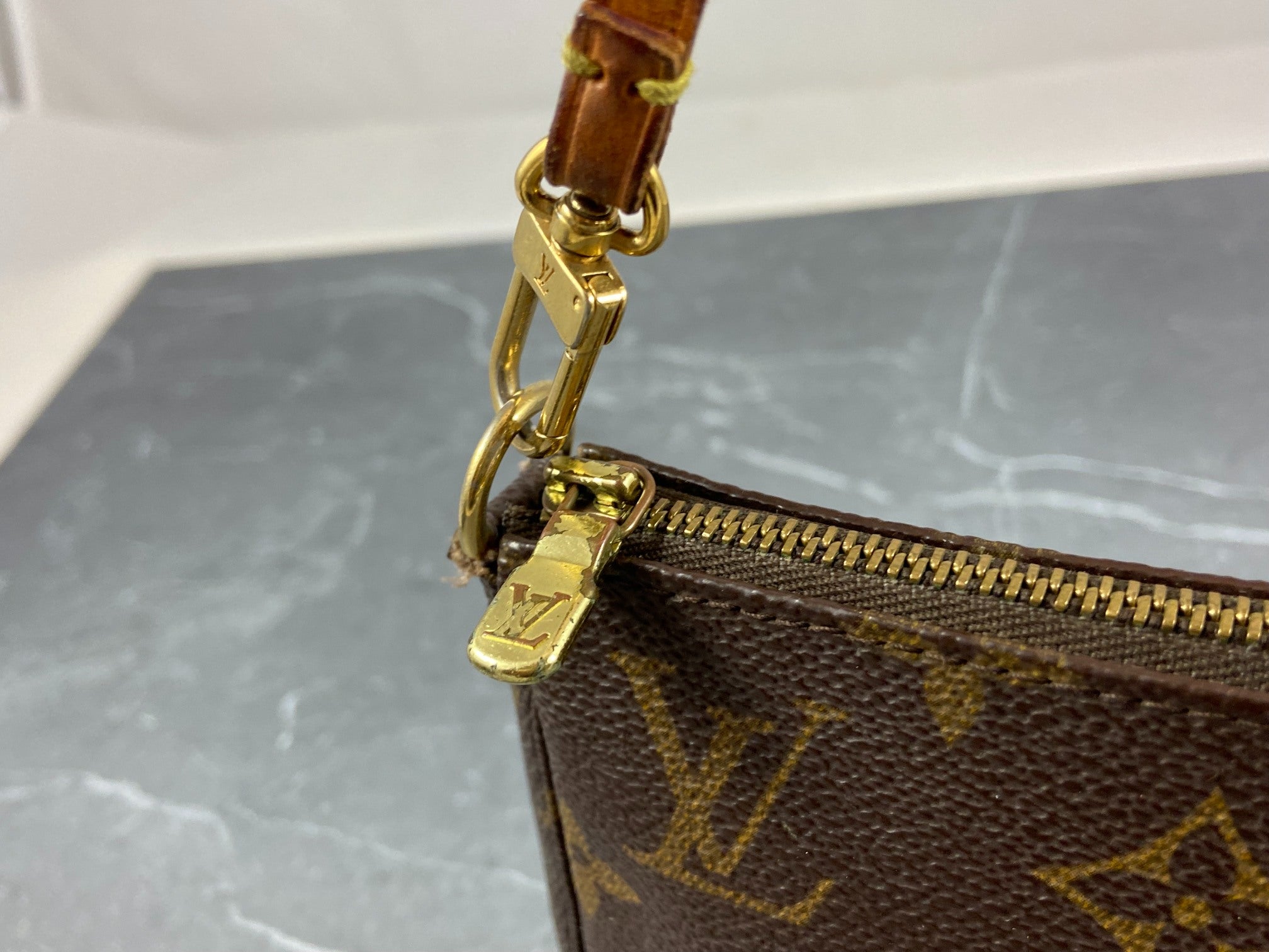 Louis Vuitton Pochette Accessoires Monogram Canvas
