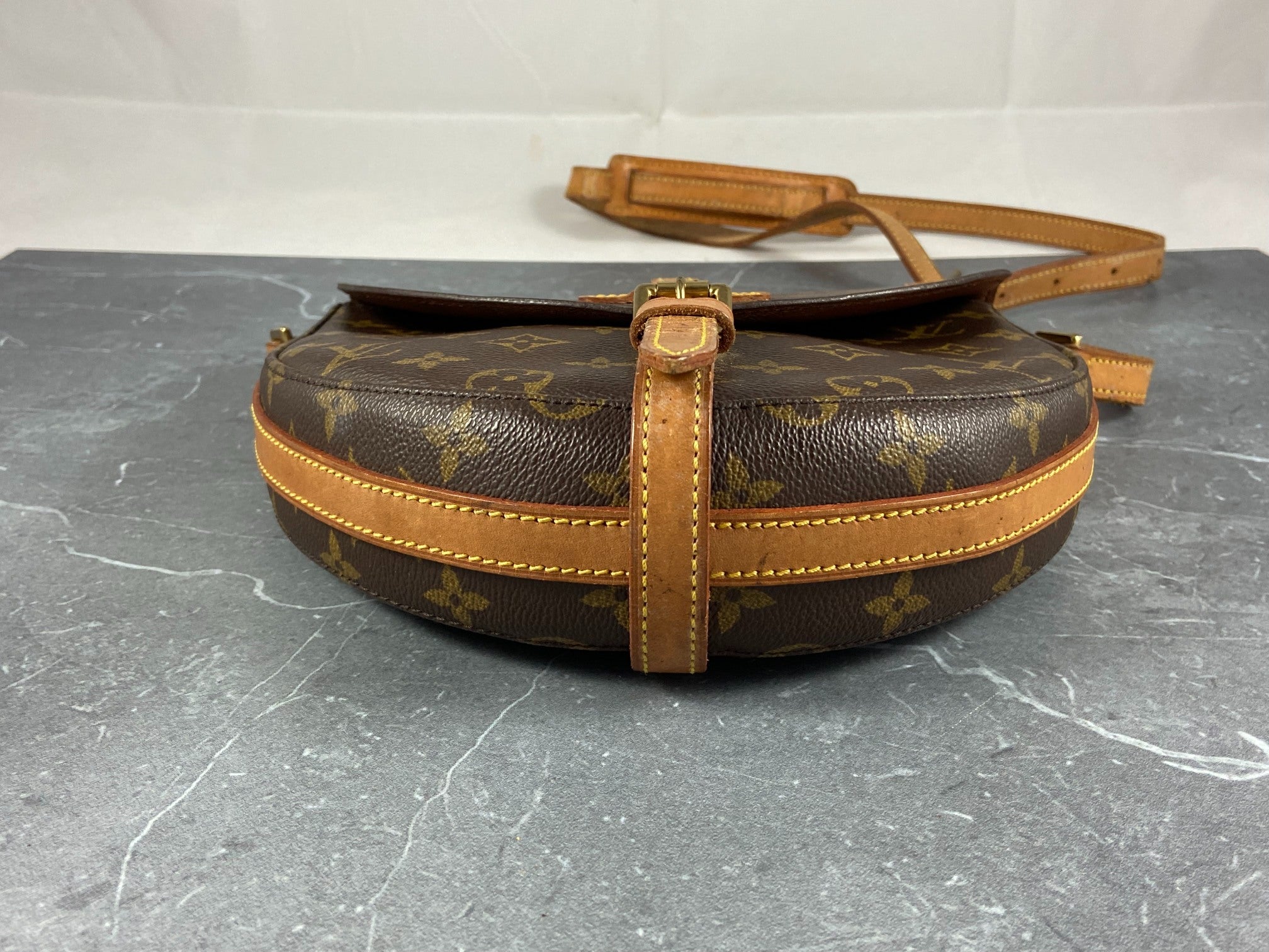 Louis Vuitton Chantilly MM Shoulder Bag Monogram Canvas