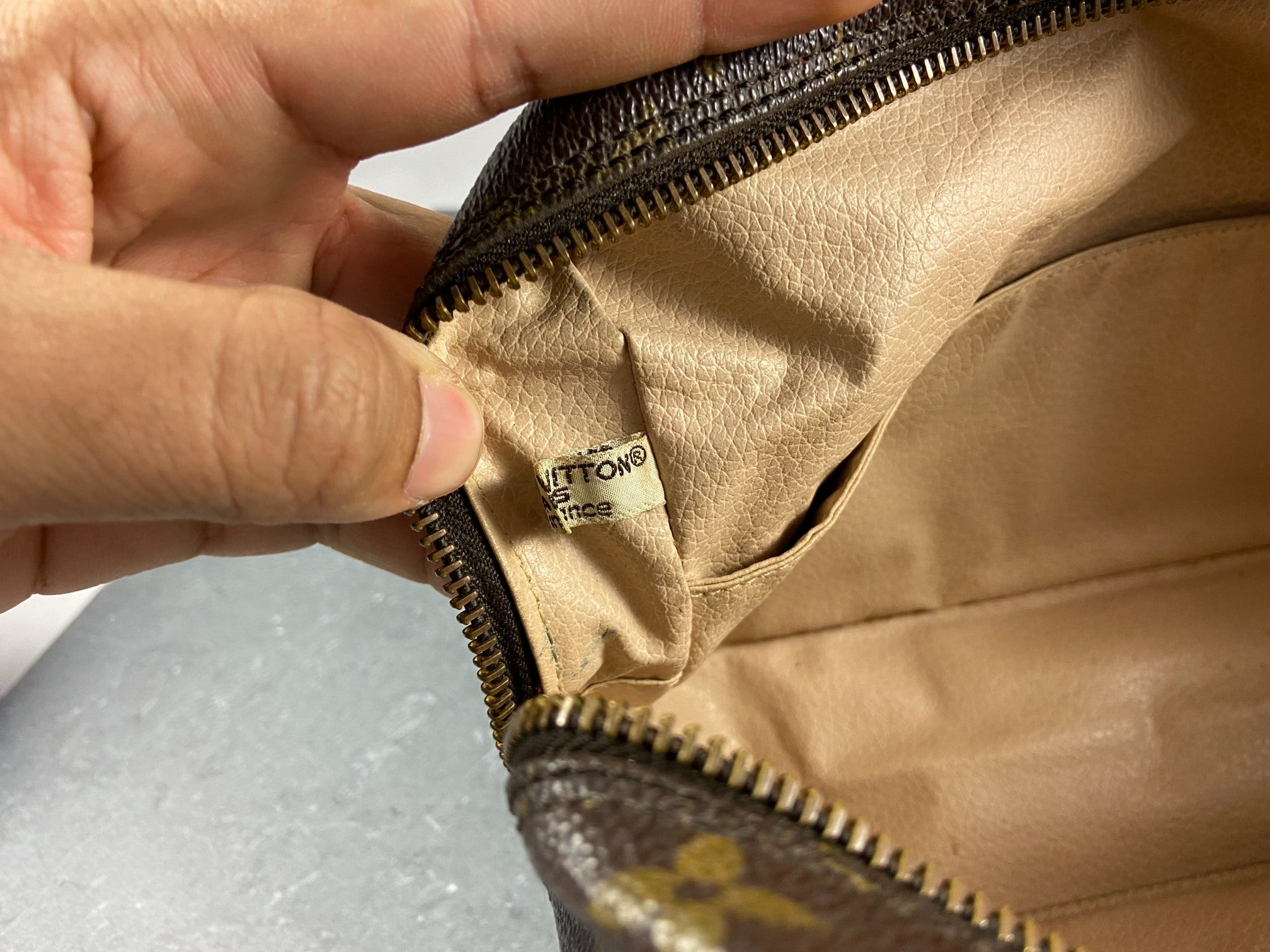 Louis Vuitton Trousse Toilette 28 Monogram Canvas