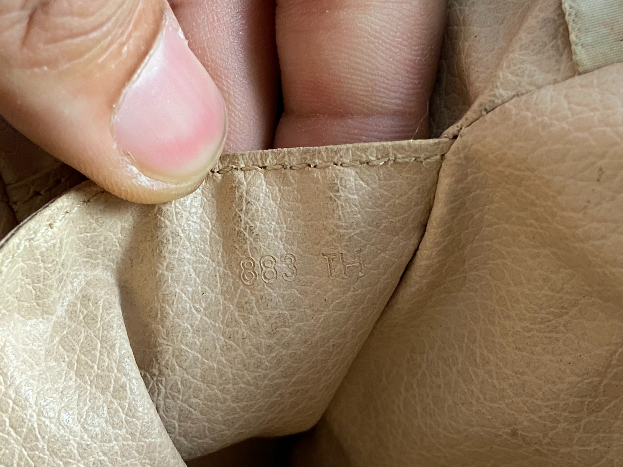 Louis Vuitton Trousse Toilette 28 Monogram Canvas