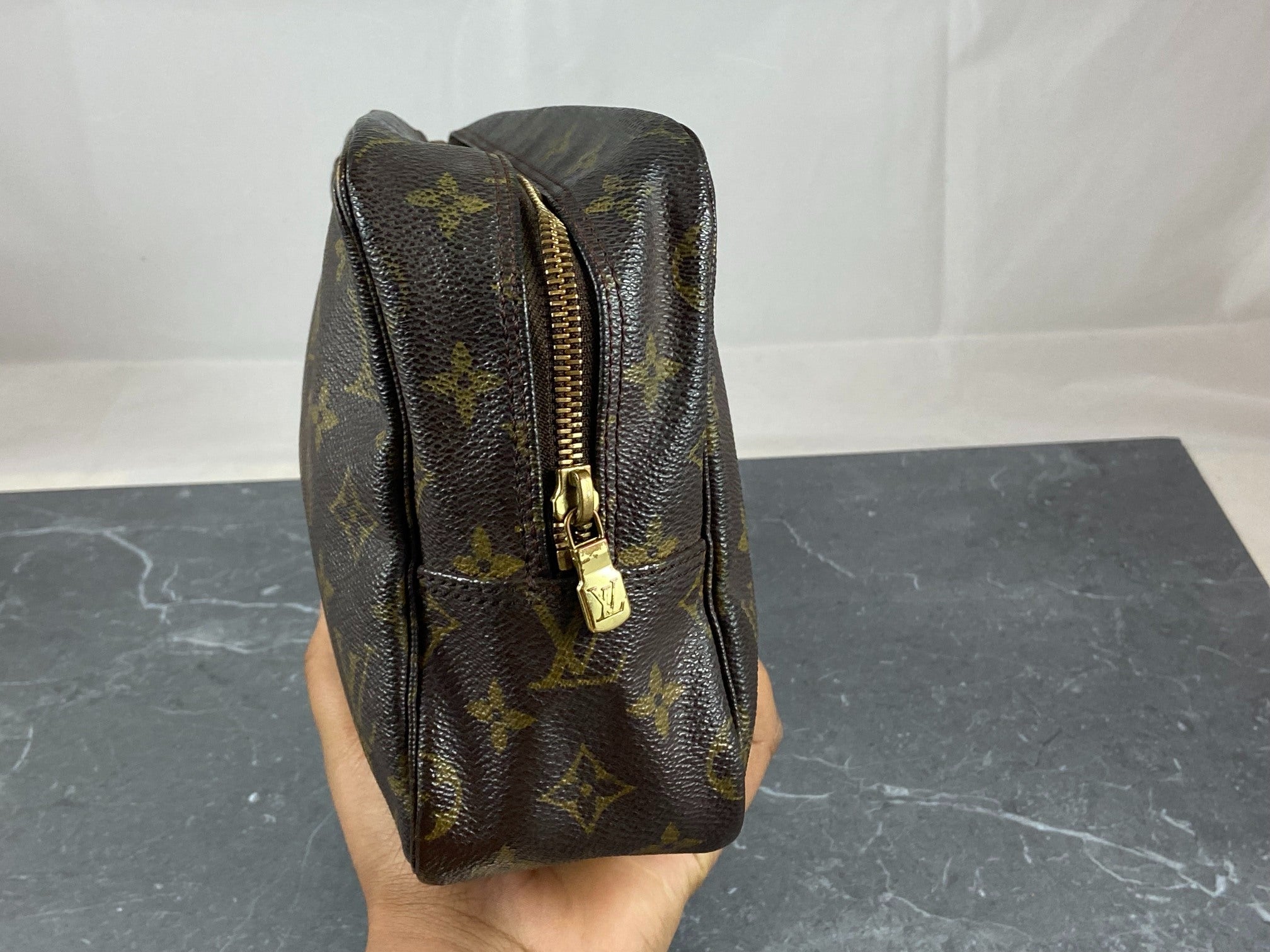 Louis Vuitton Trousse Toilette 28 Monogram Canvas