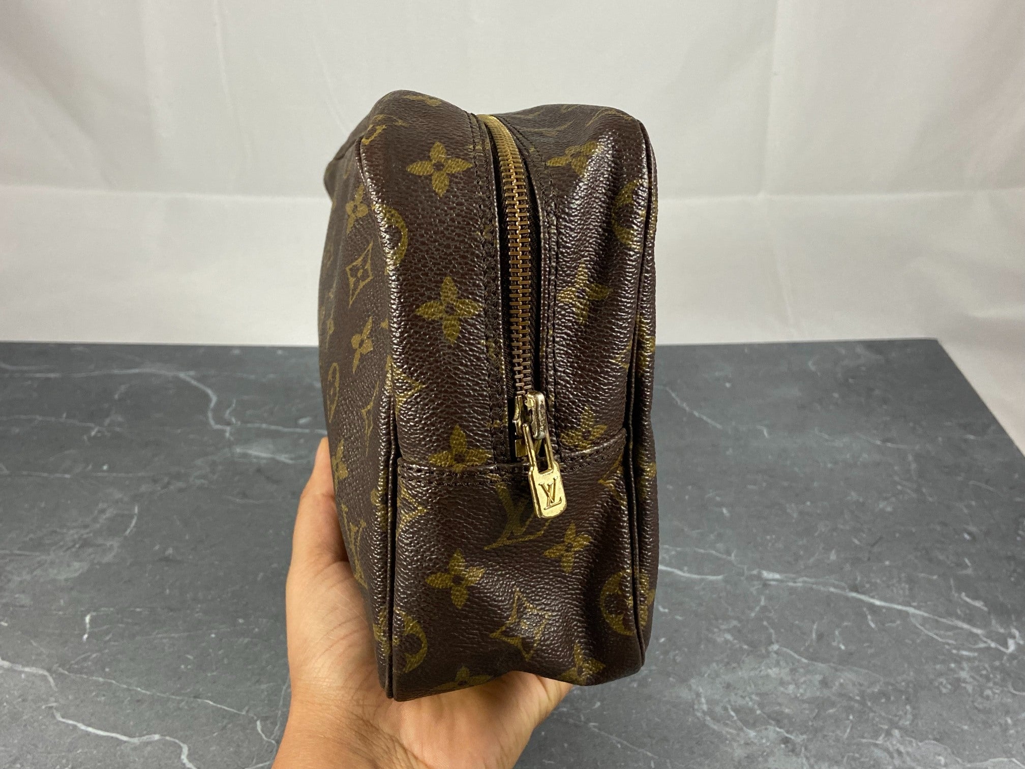 Louis Vuitton Trousse Toilette 28 Monogram Canvas