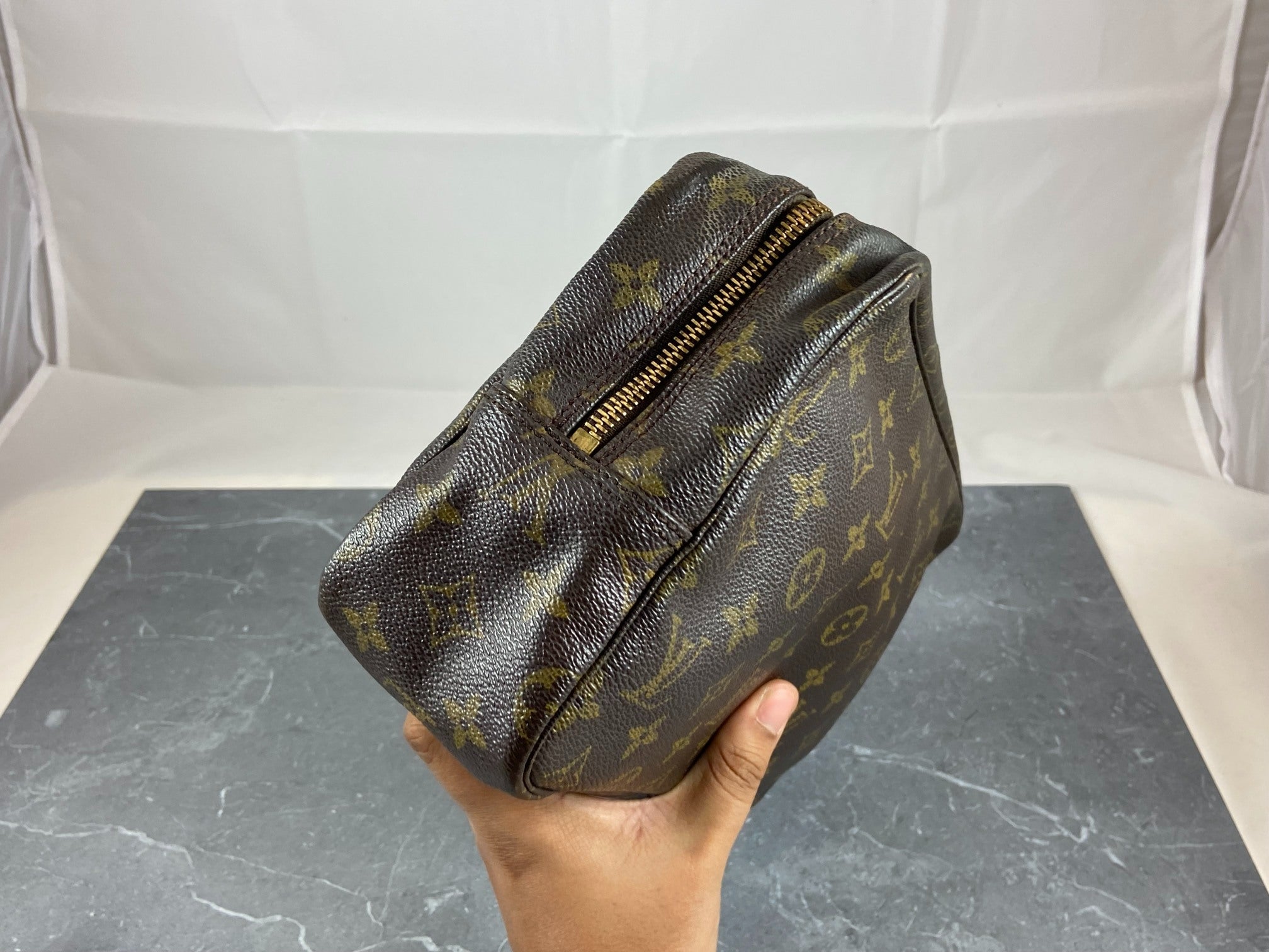 Louis Vuitton Trousse Toilette 28 Monogram Canvas