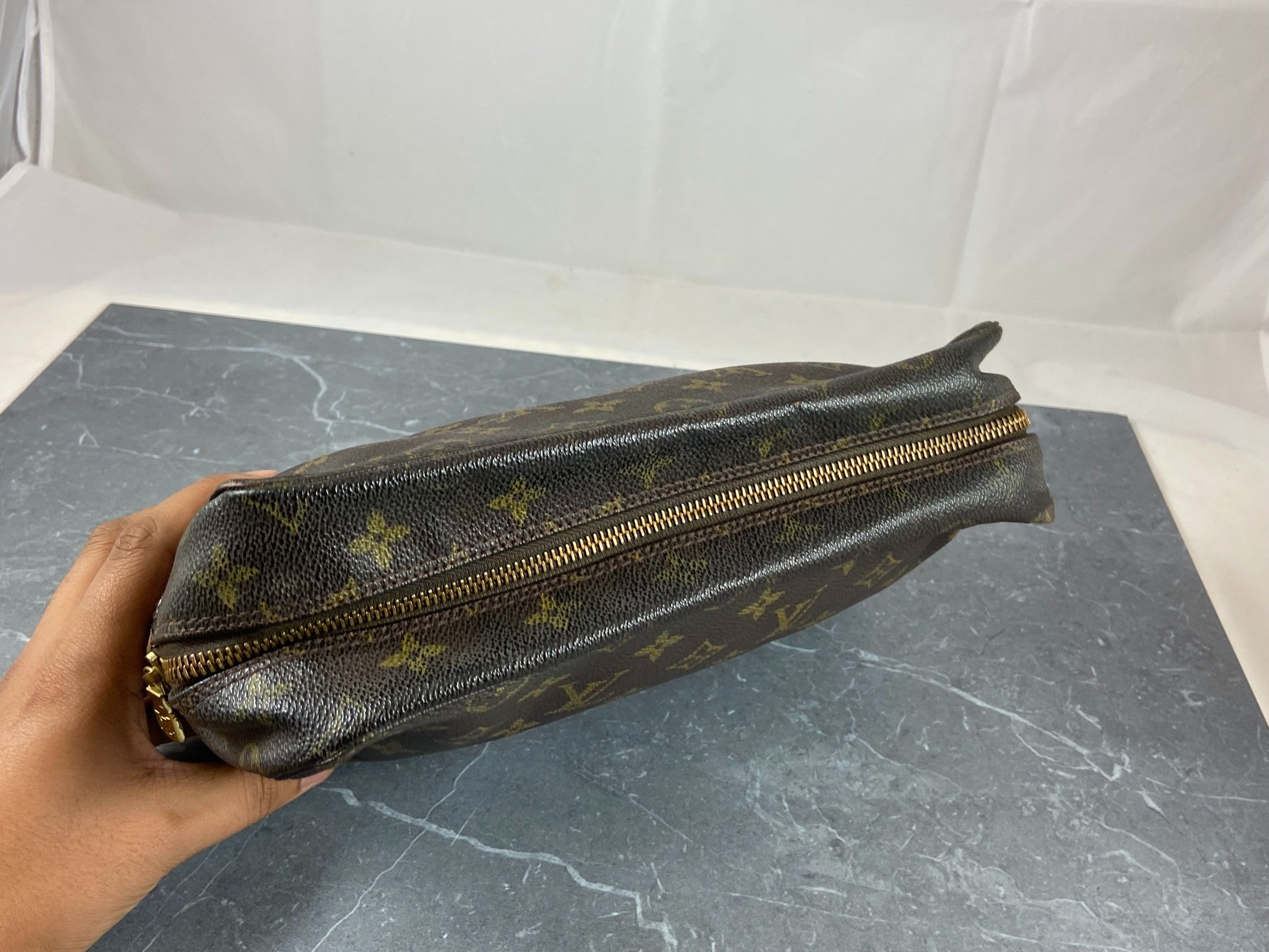 Louis Vuitton Trousse Toilette 28 Monogram Canvas