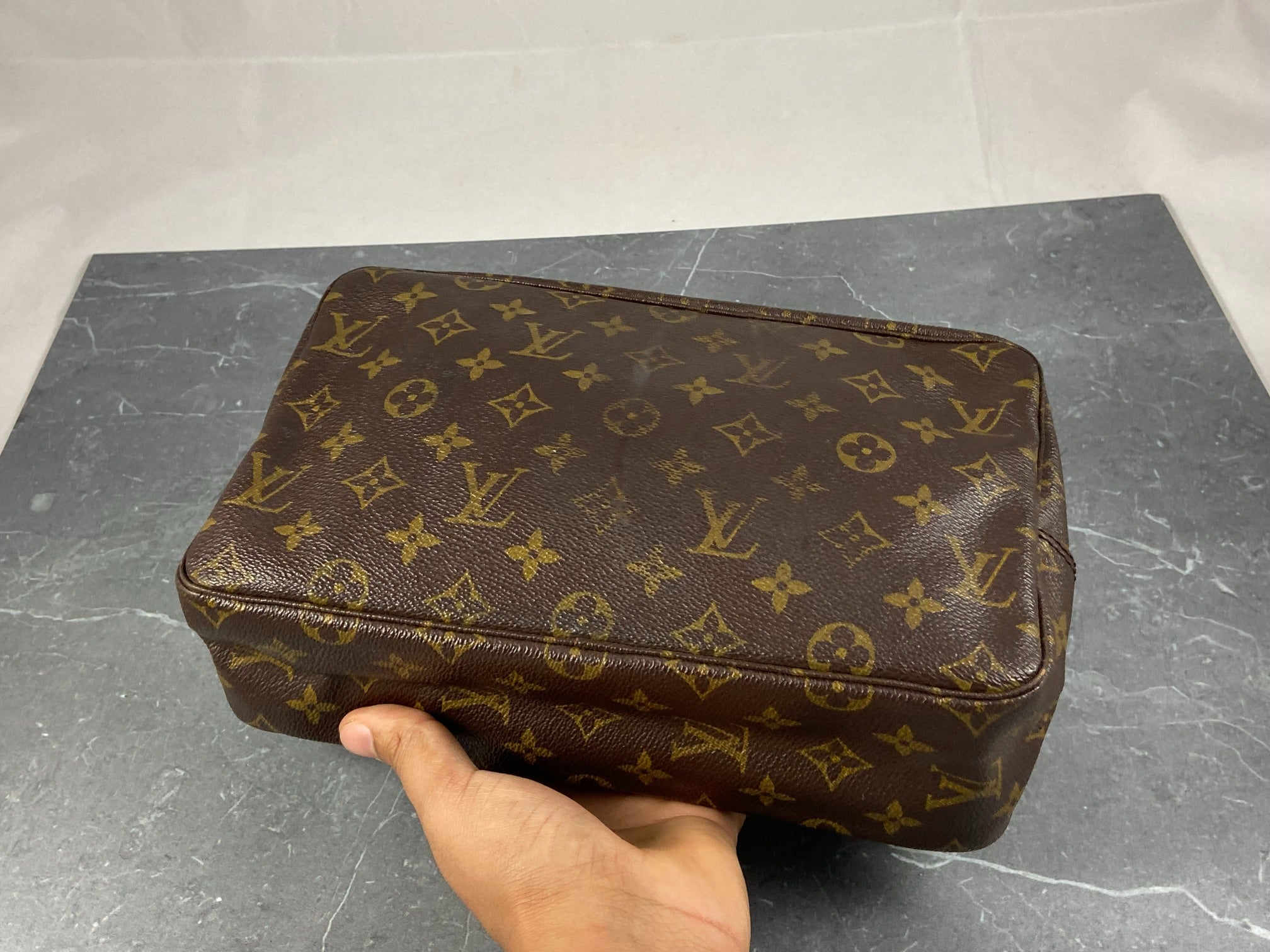 Louis Vuitton Trousse Toilette 28 Monogram Canvas