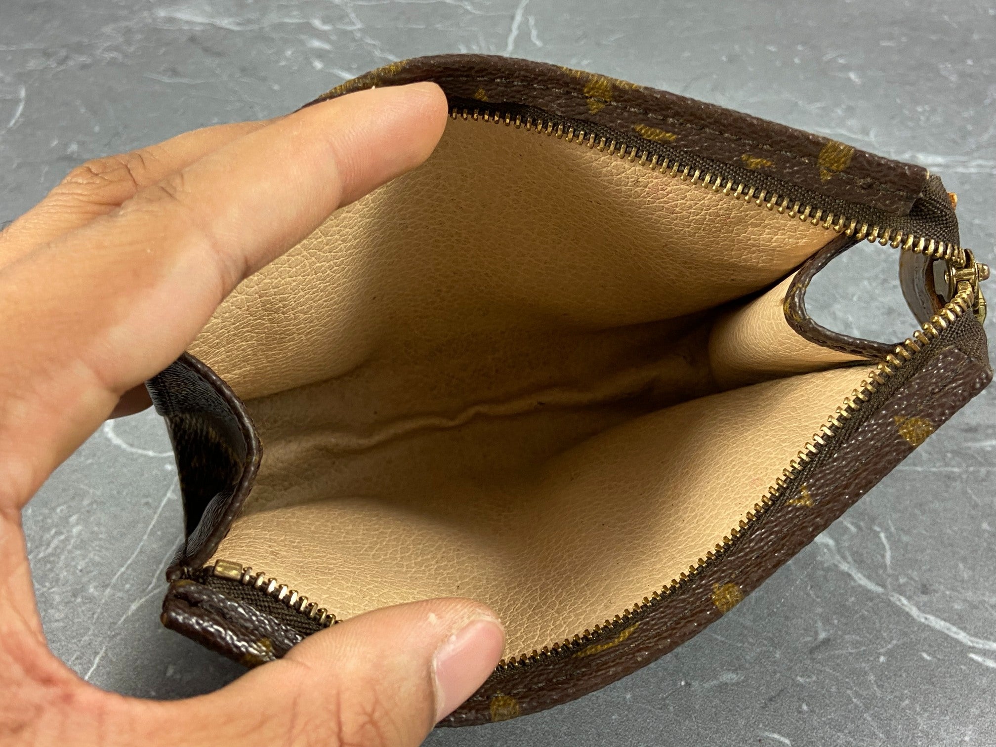 Louis Vuitton Poche Toilette 15 Monogram Canvas