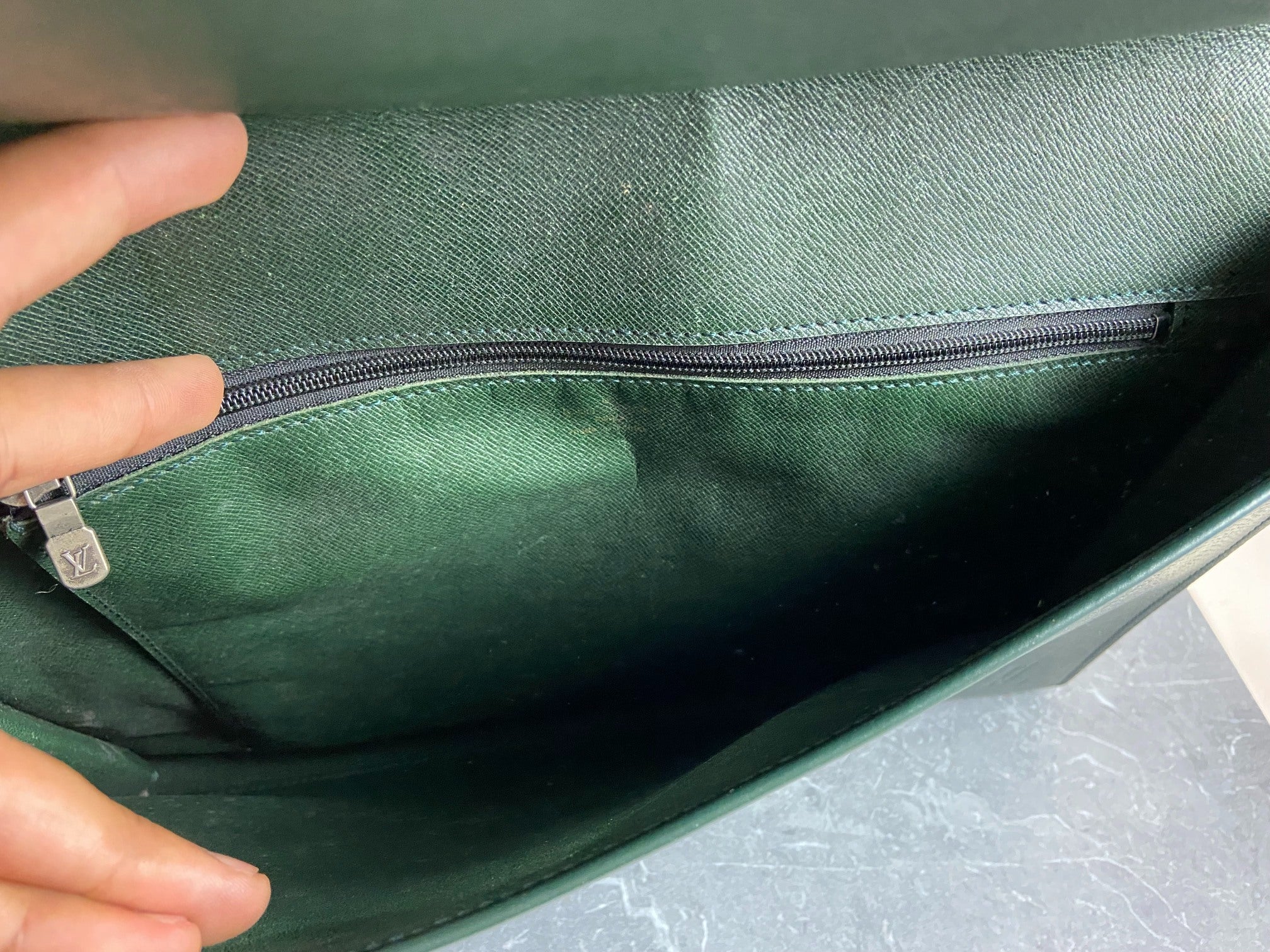 Louis Vuitton Volga Laptop Bag Green Taiga Leather