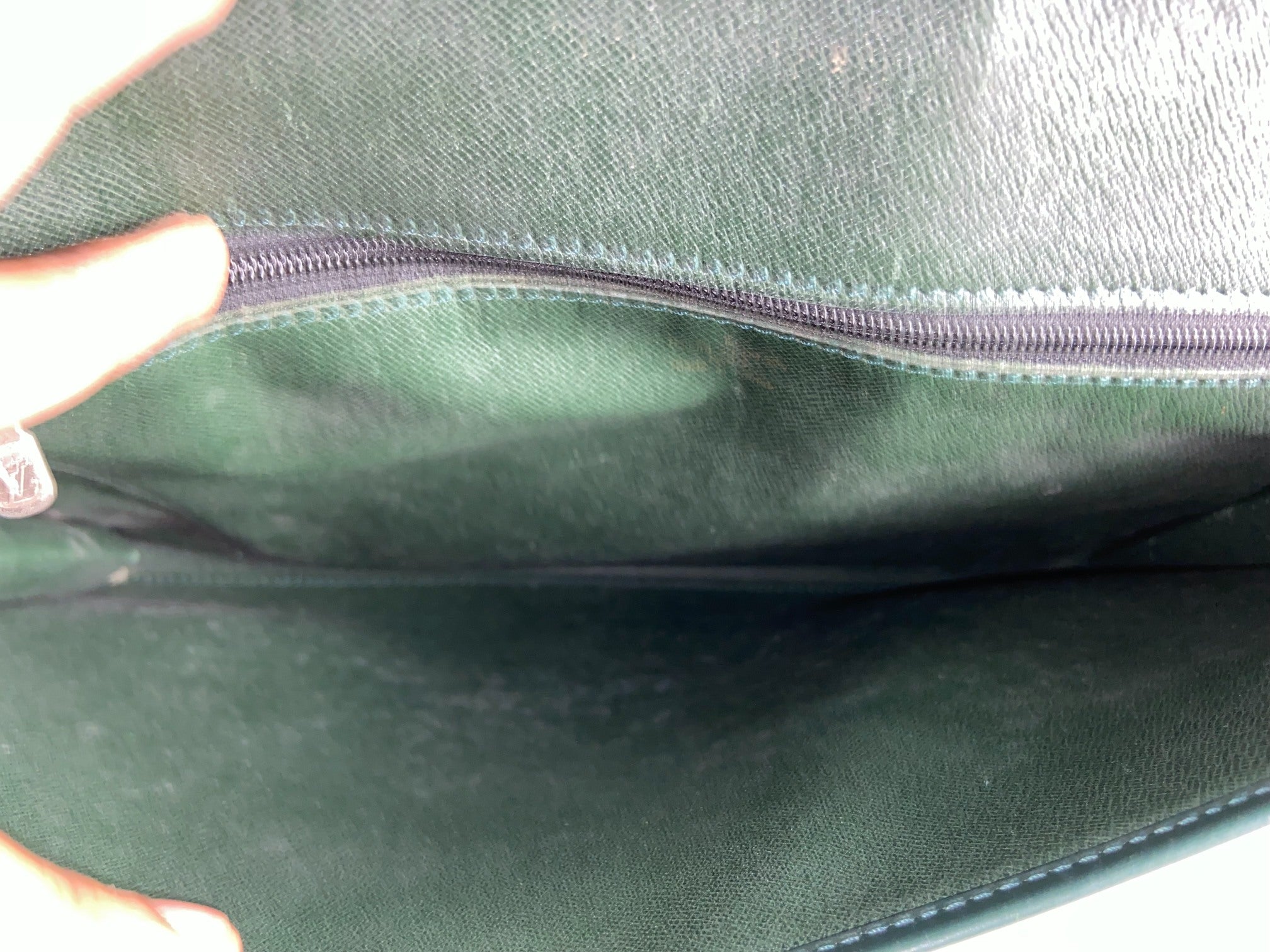 Louis Vuitton Volga Laptop Bag Green Taiga Leather