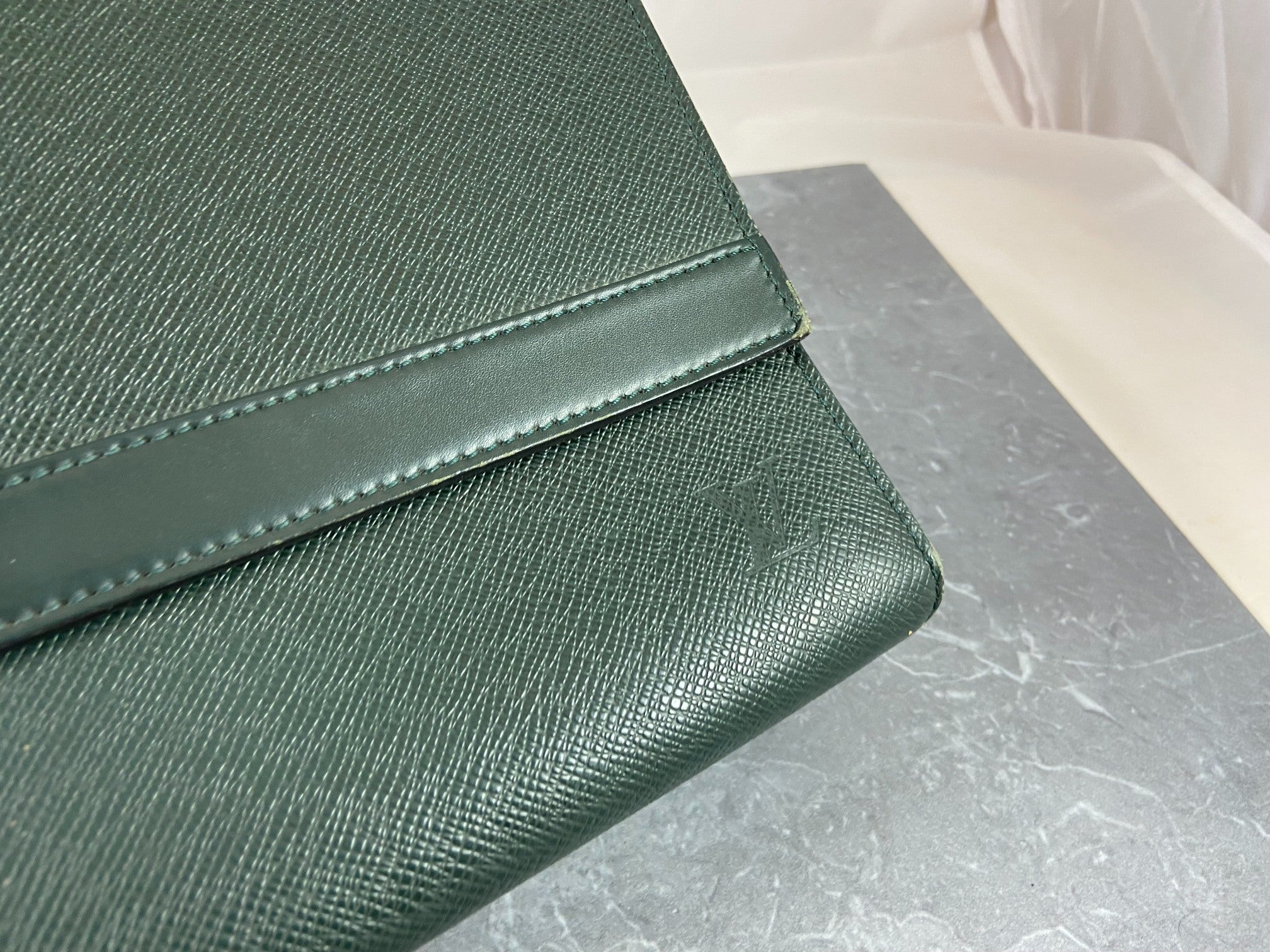 Louis Vuitton Volga Laptop Bag Green Taiga Leather