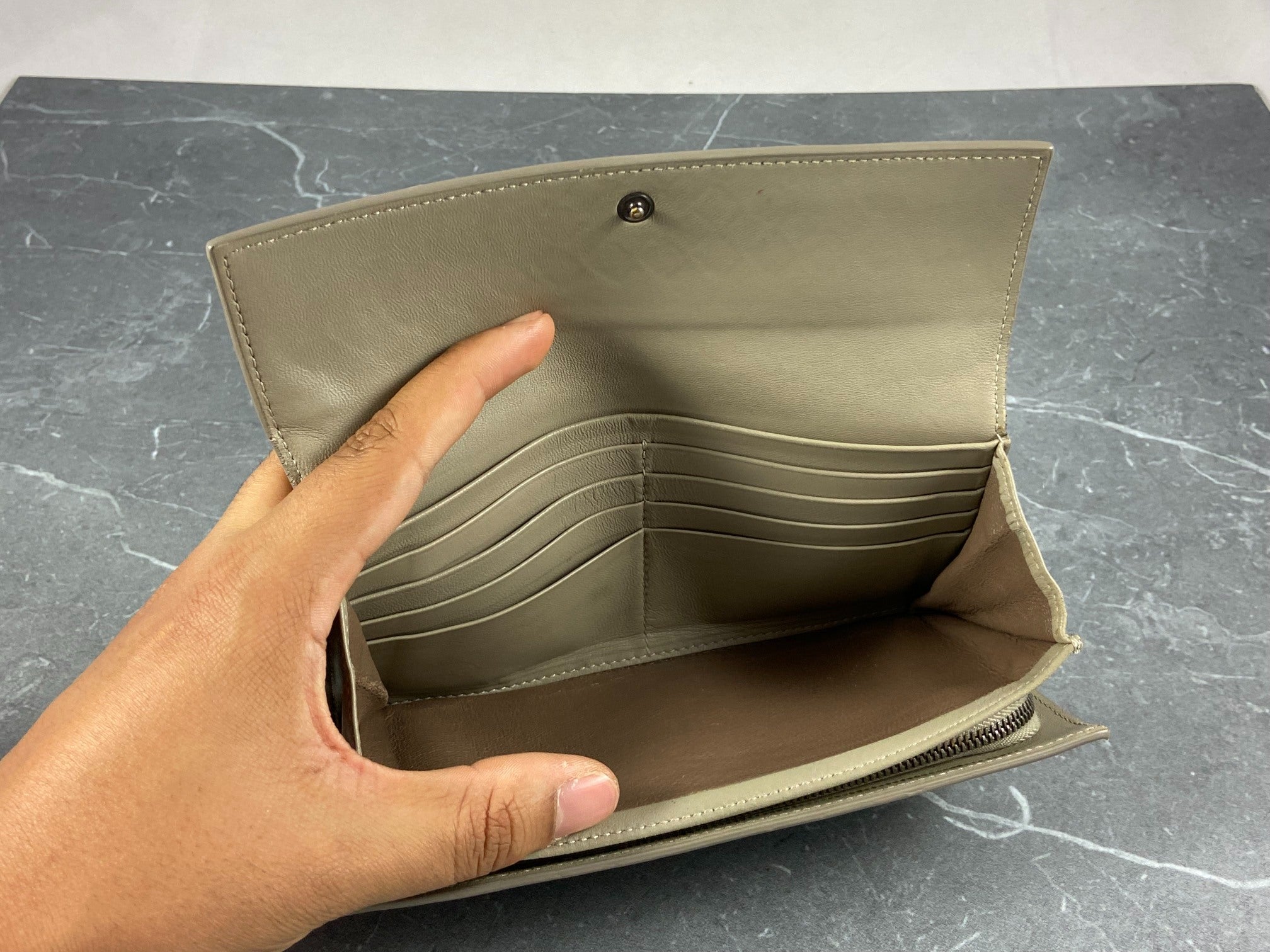 Bottega Veneta Woven Zip-Around Wallet Black