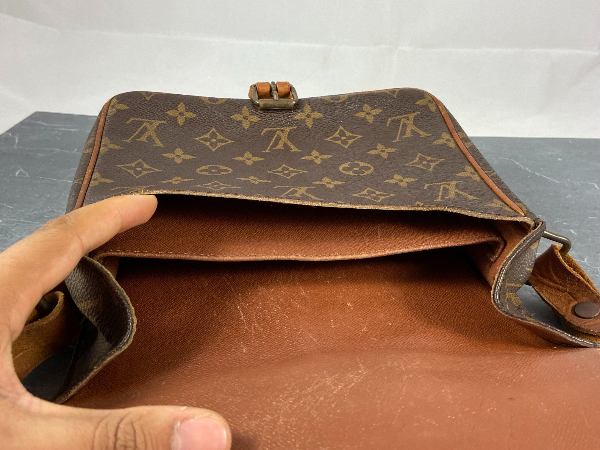 Louis Vuitton Cartouchière MM Shoulder Bag Monogram Canvas