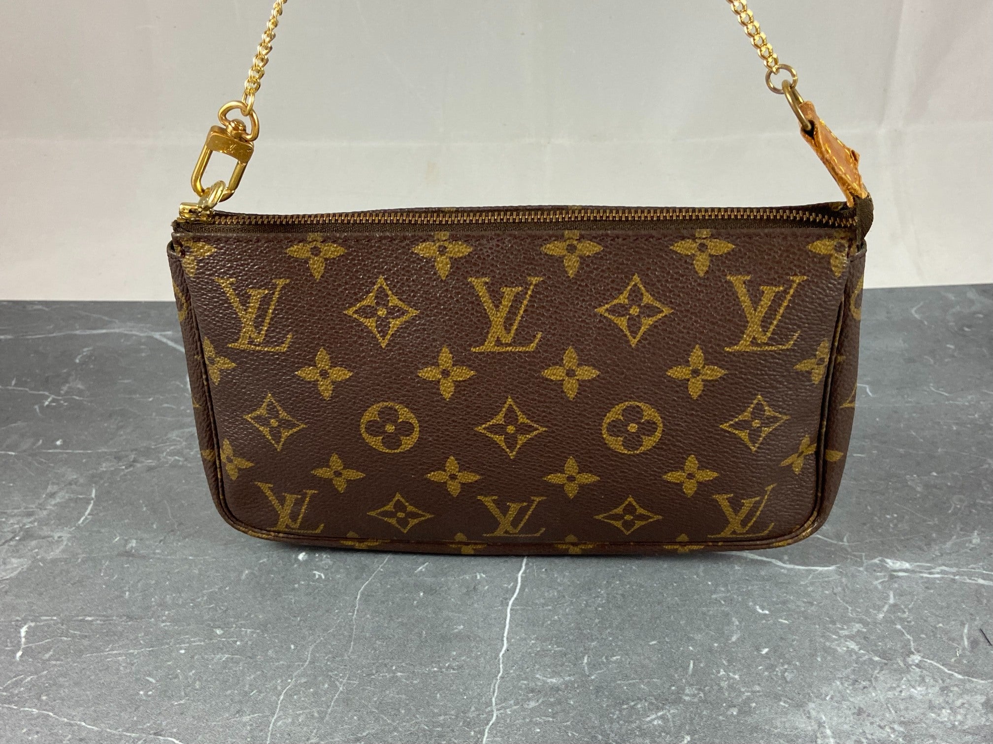 Louis Vuitton Pochette Accessoires Monogram Canvas