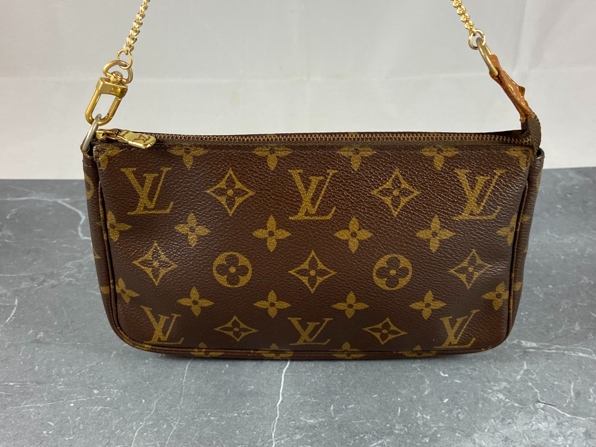 Louis Vuitton Pochette Accessoires Monogram Canvas