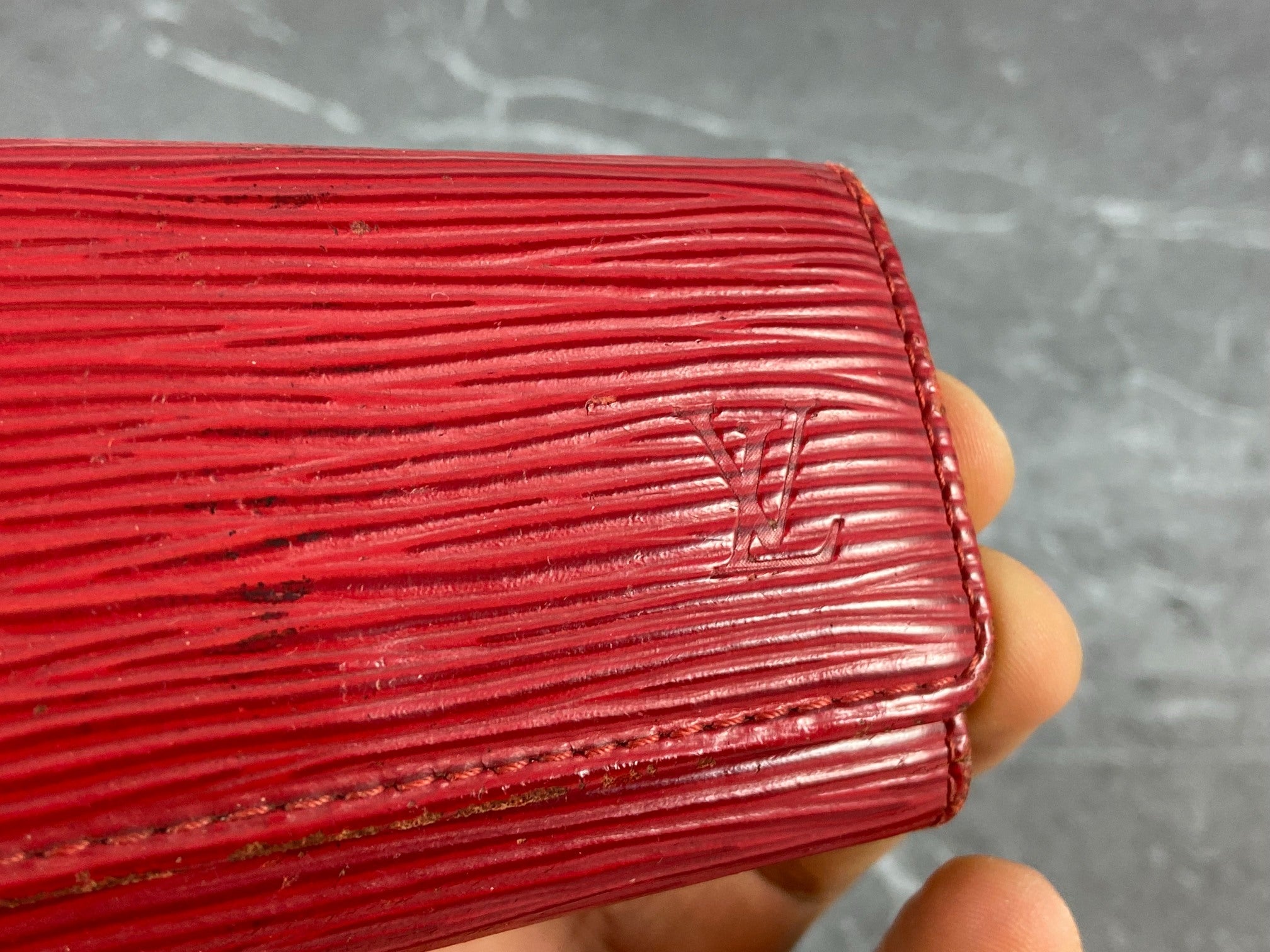 Louis Vuitton 4 Key Holder Black Epi Leather