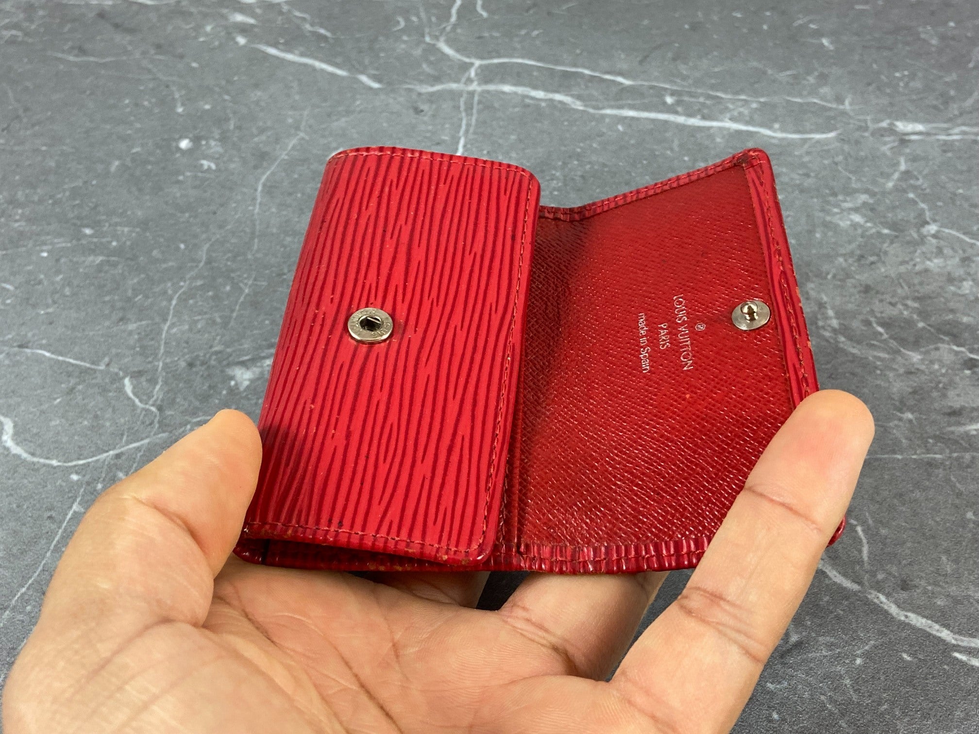 Louis Vuitton 4 Key Holder Black Epi Leather