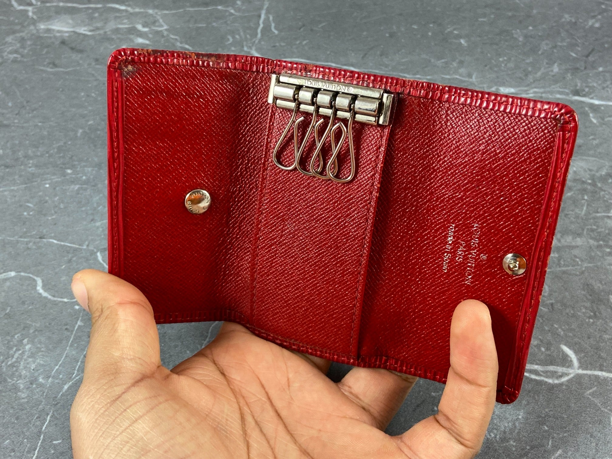 Louis Vuitton 4 Key Holder Black Epi Leather