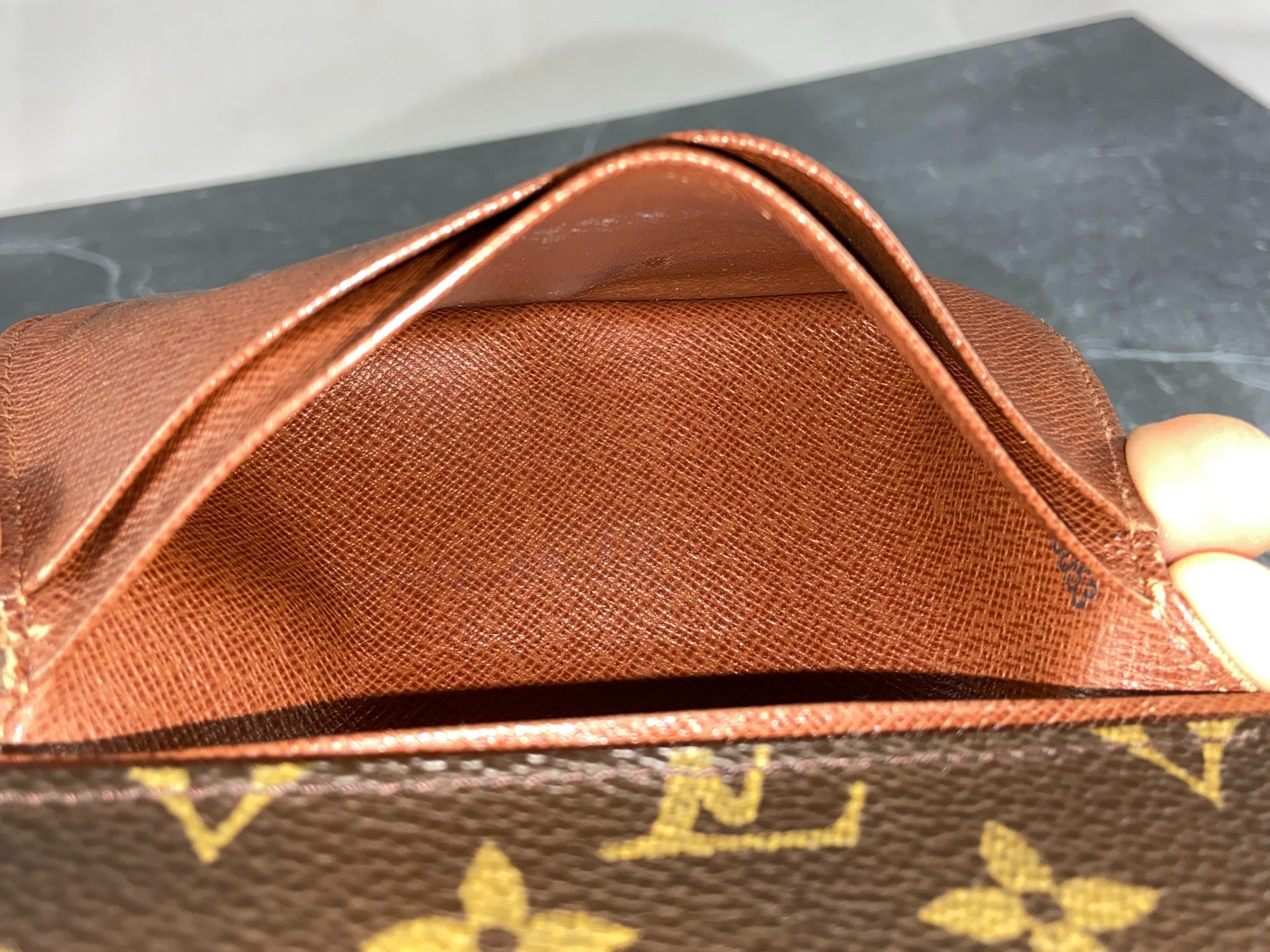 Louis Vuitton Porte-Monnaie Tresor Monogram Canvas