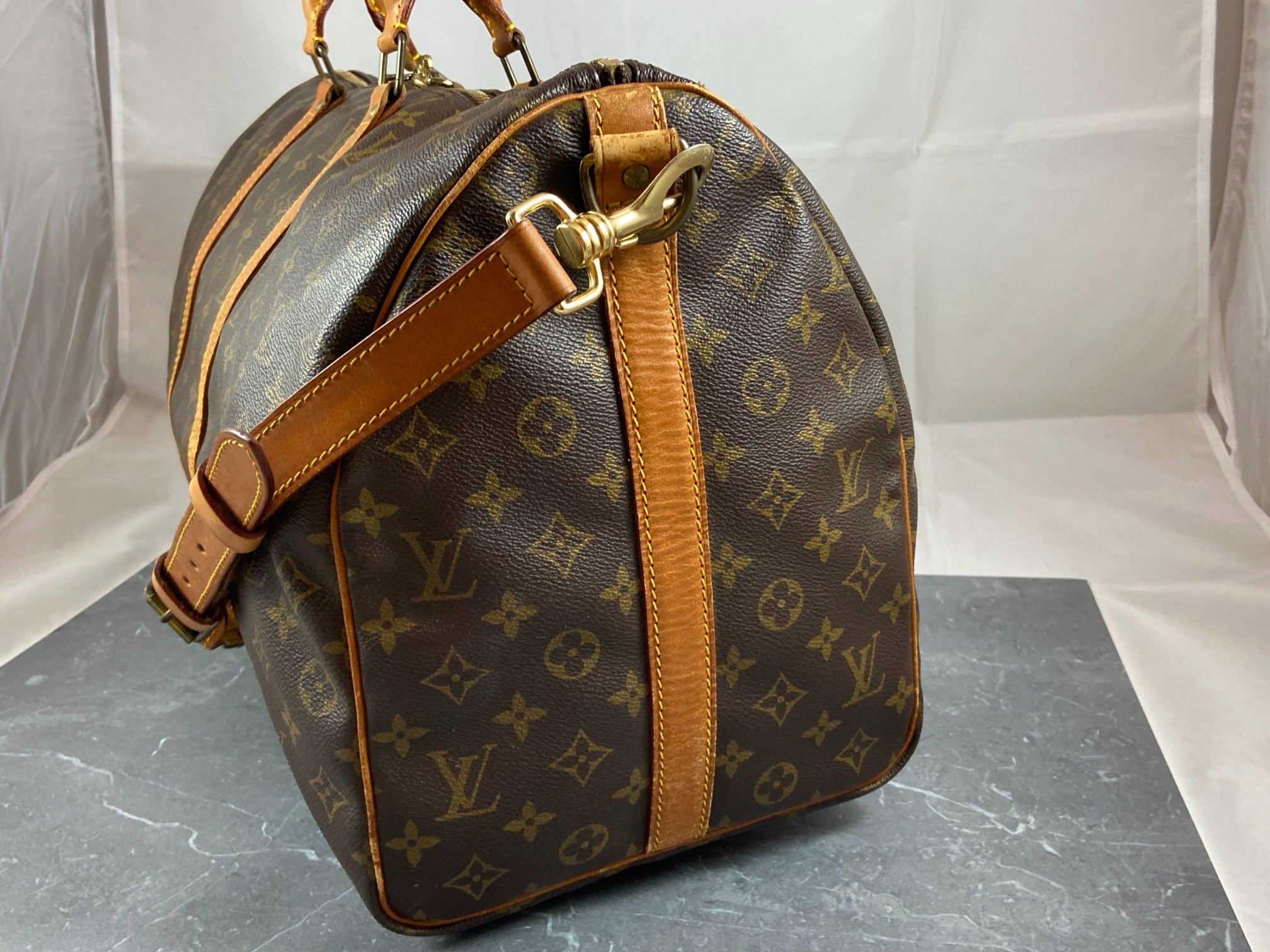 Louis Vuitton Keepall 50 Bandoulière Monogram Canvas