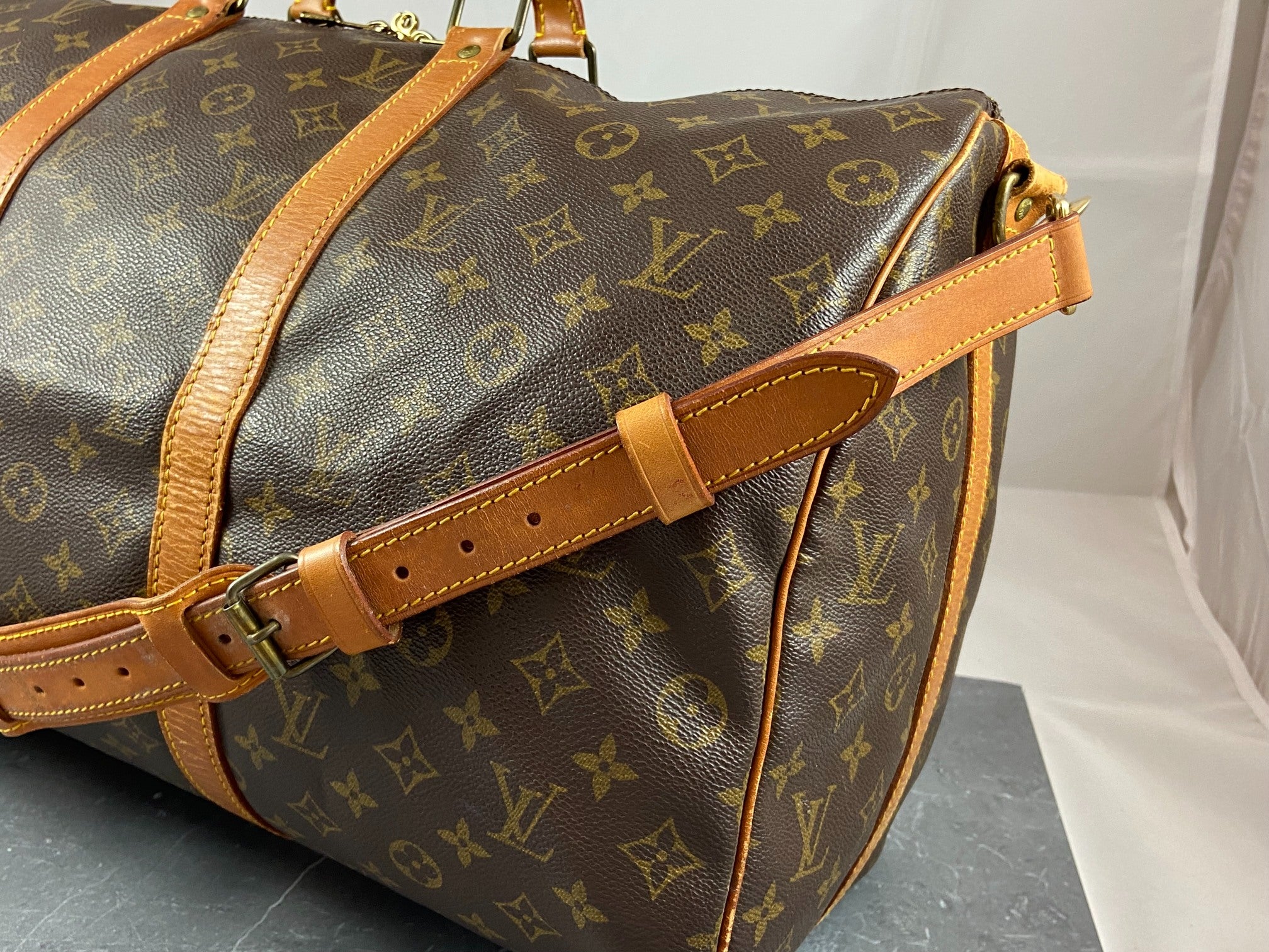 Louis Vuitton Keepall 50 Bandoulière Monogram Canvas