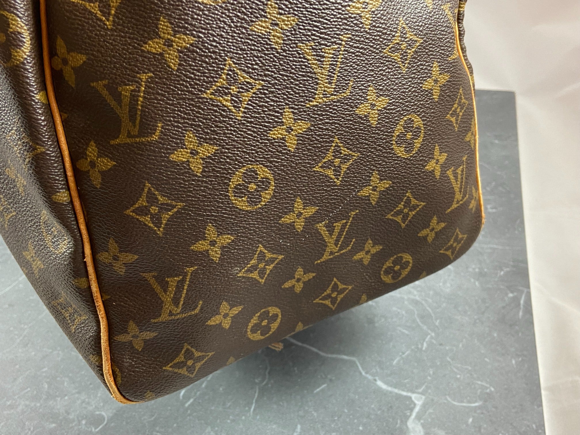 Louis Vuitton Keepall 50 Monogram Canvas