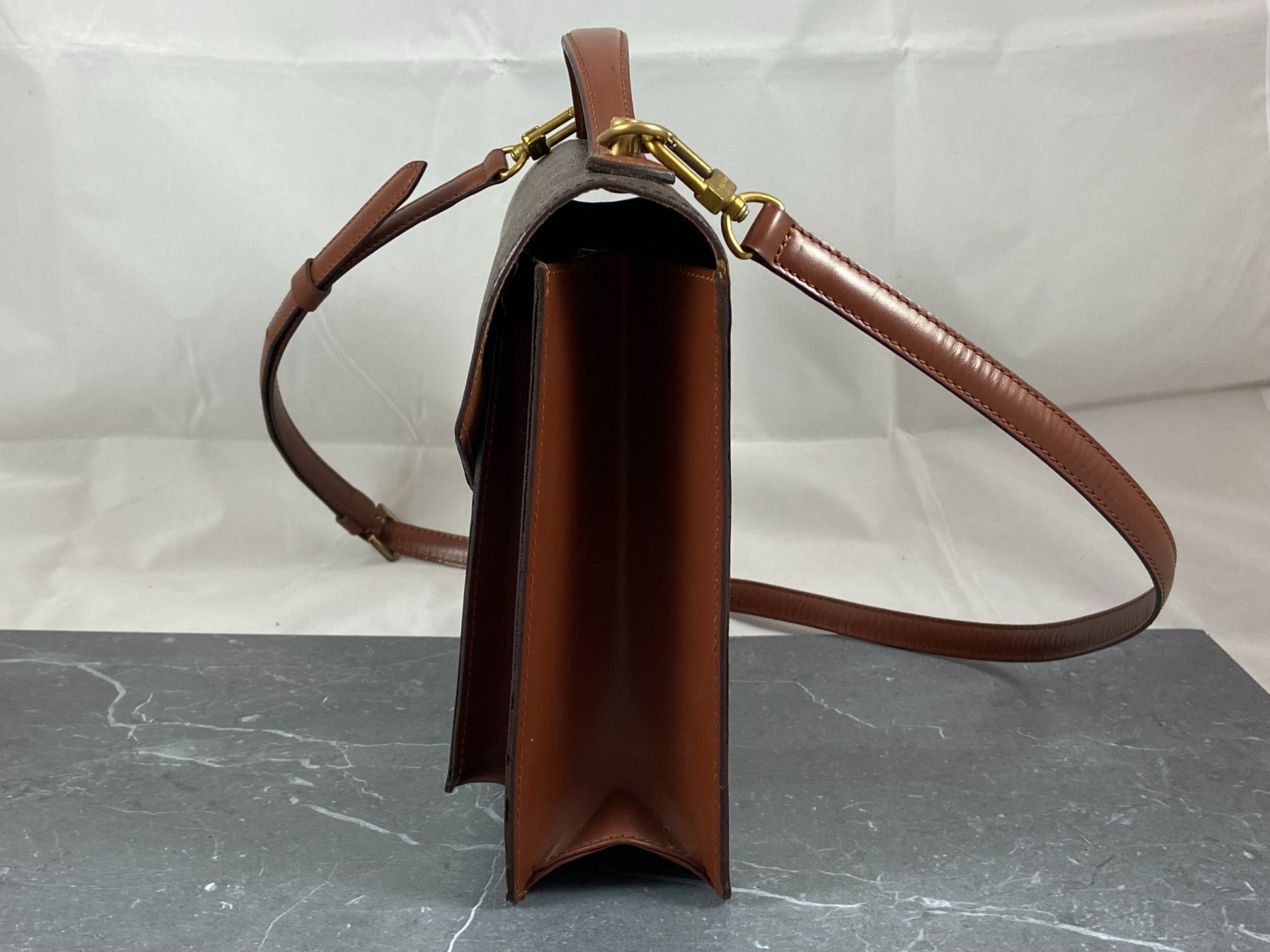 Louis Vuitton Monceau 28 Monogram Canvas