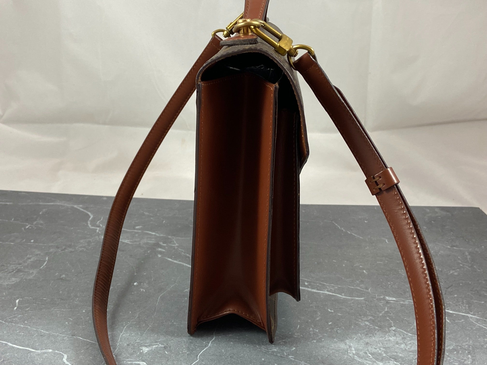 Louis Vuitton Monceau 28 Monogram Canvas