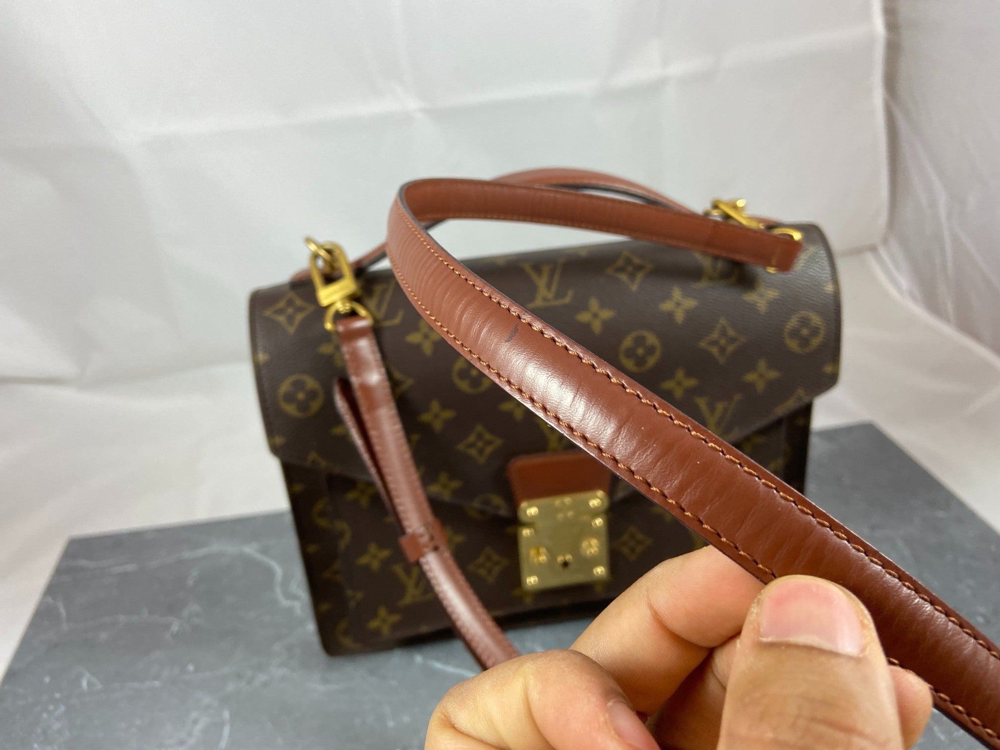 Louis Vuitton Monceau 28 Monogram Canvas