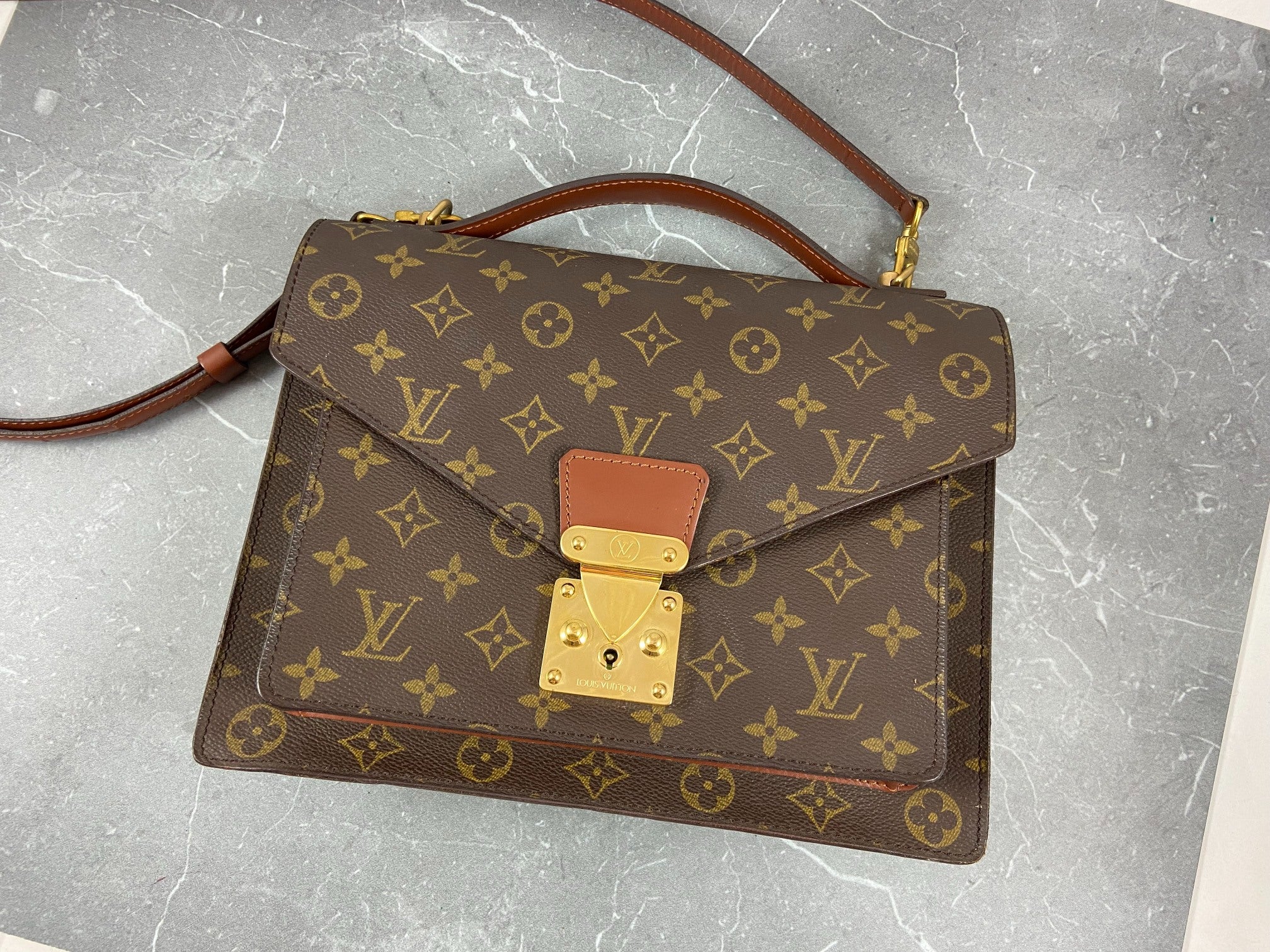 Louis Vuitton Monceau 28 Monogram Canvas