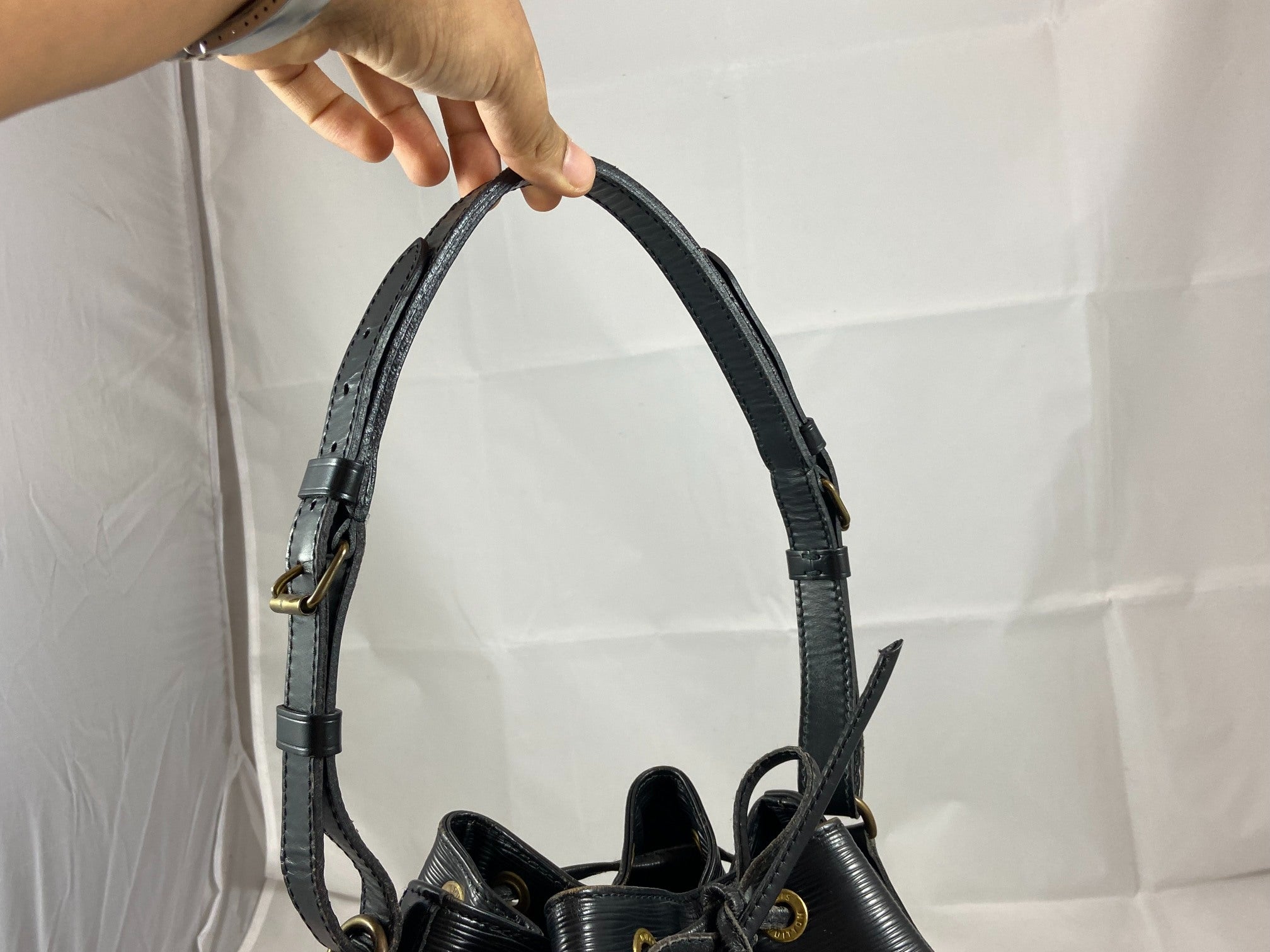 Louis Vuitton Sac Noé Petit Black Epi Leather