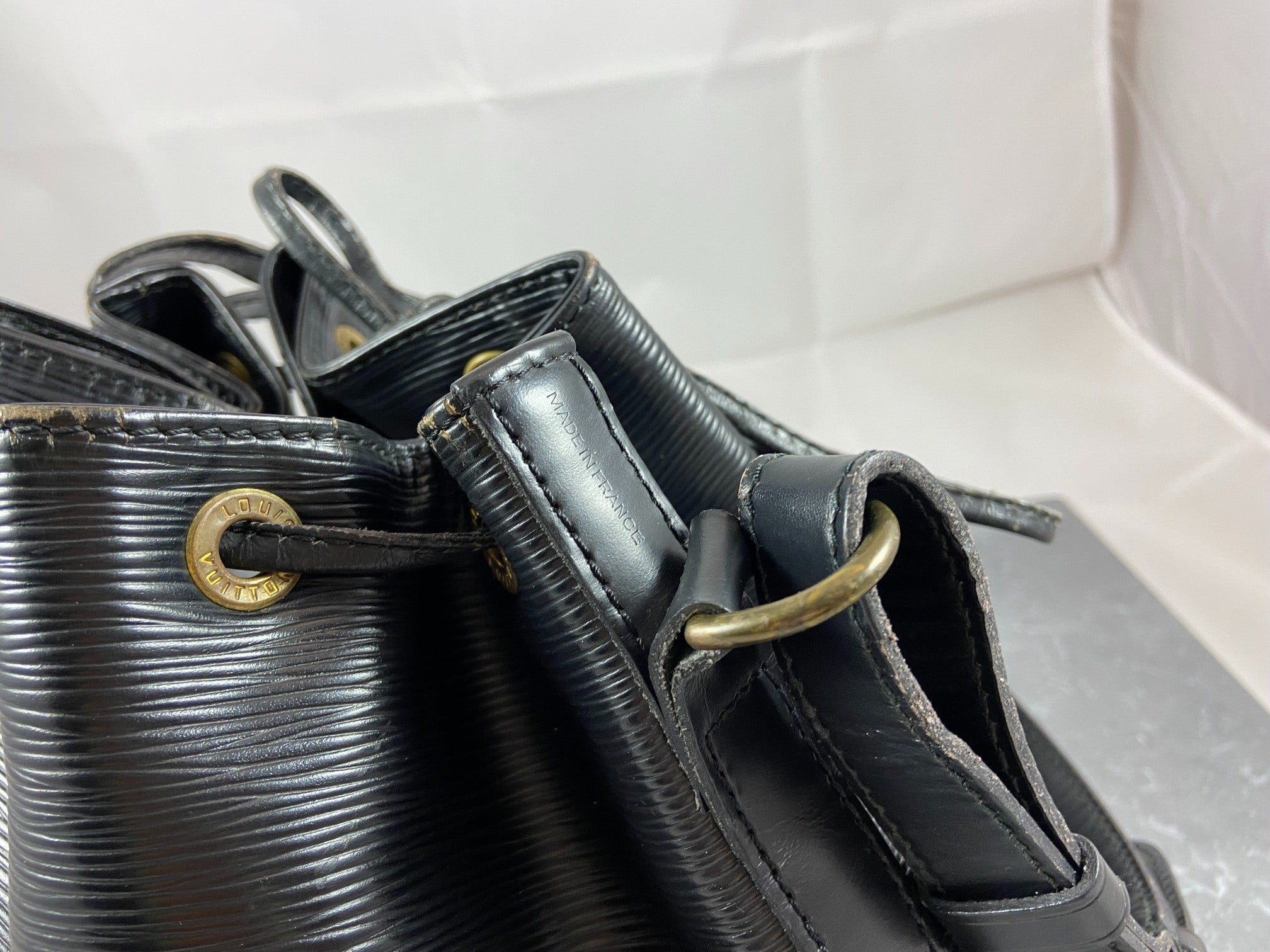 Louis Vuitton Sac Noé Petit Black Epi Leather