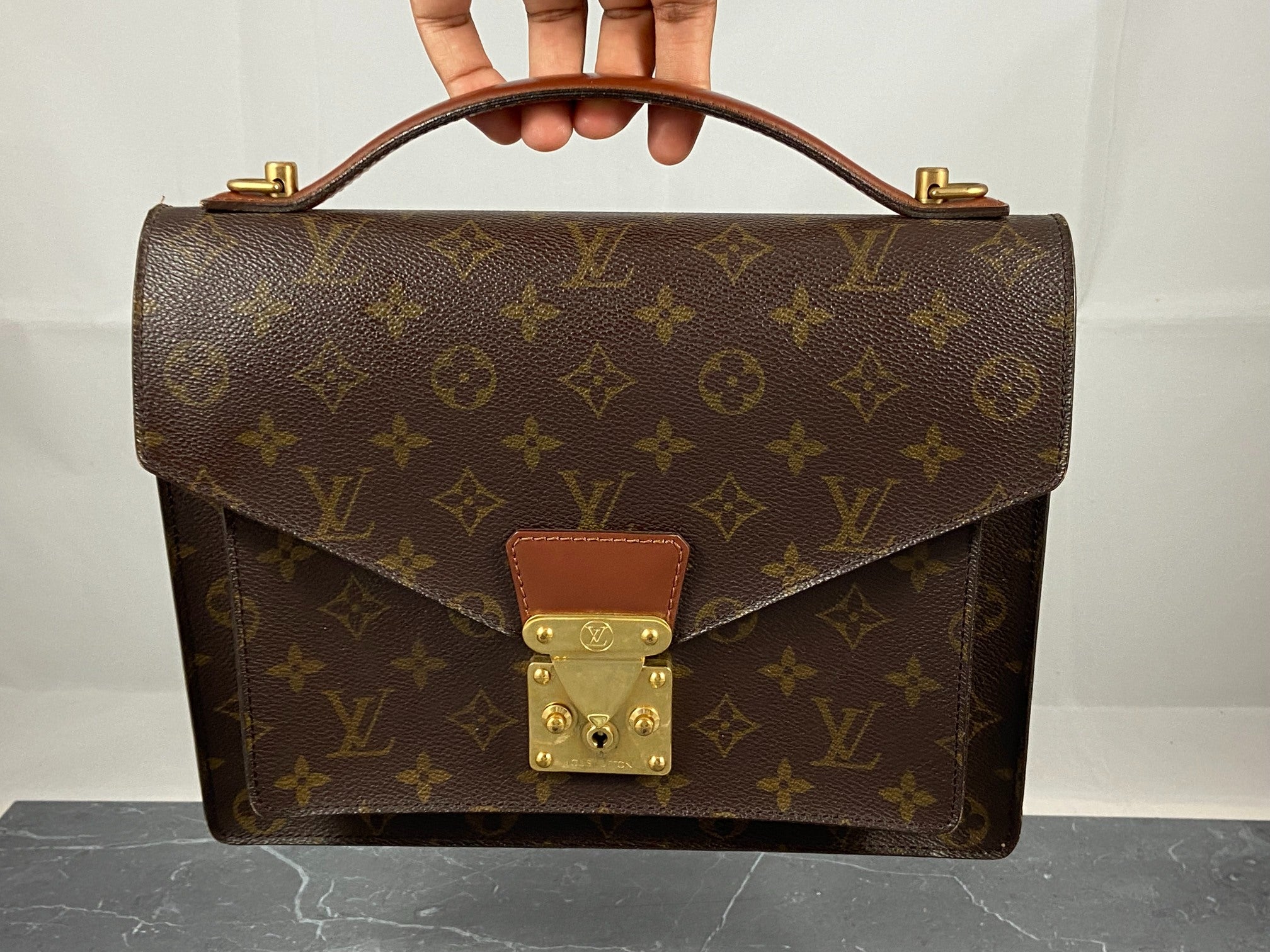 Louis Vuitton Monceau 26 Monogram Canvas