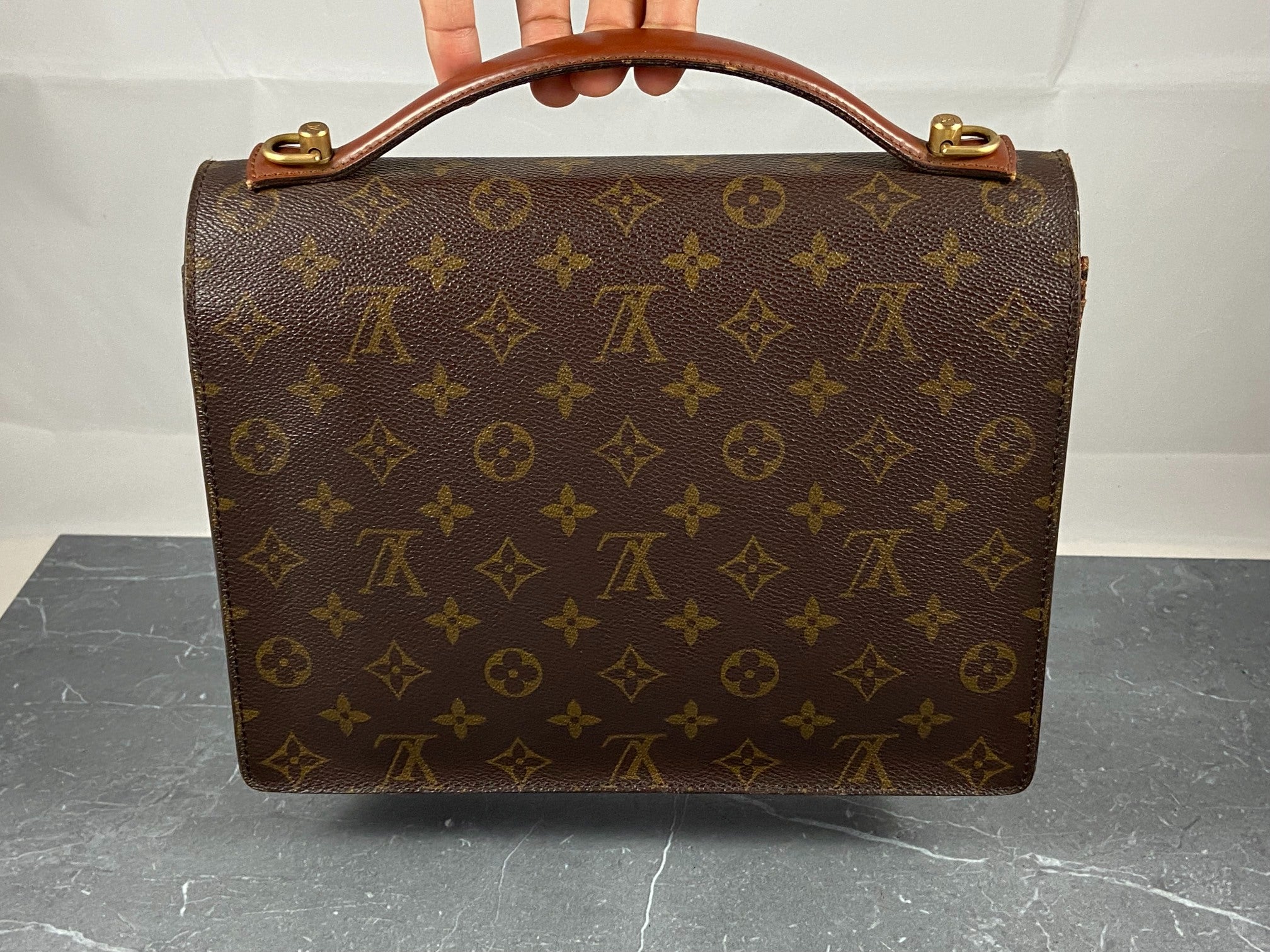 Louis Vuitton Monceau 26 Monogram Canvas